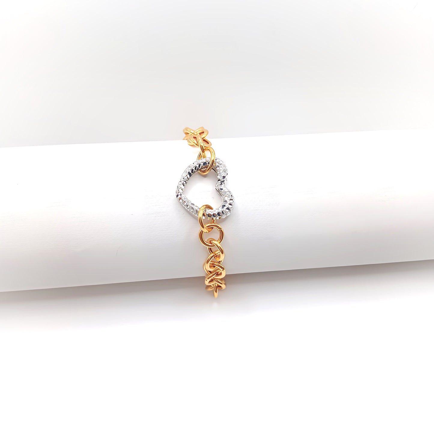 22K / 916 Gold - 2 Tones Heart Modest Link Bracelet - 10.21 gm