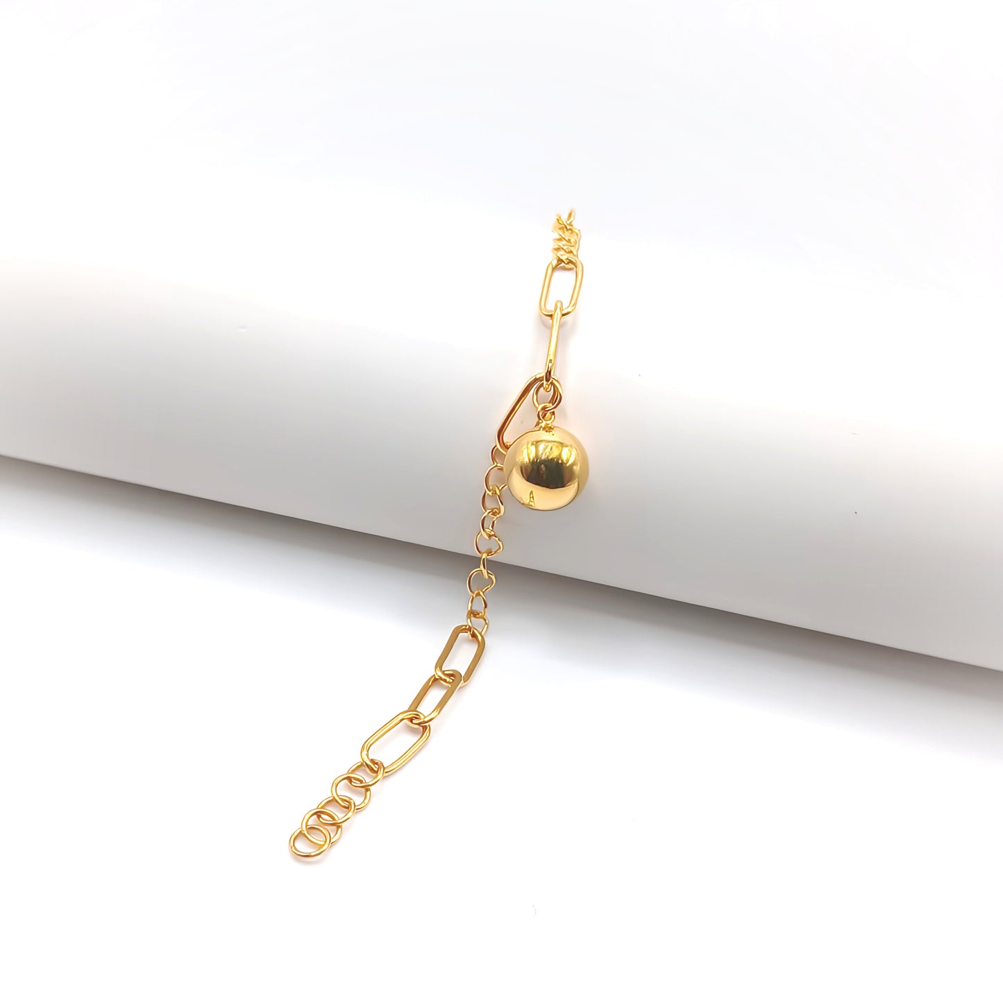 22K / 916 Gold - Modest Oval Link Ball Bracelet - 5.62 gm