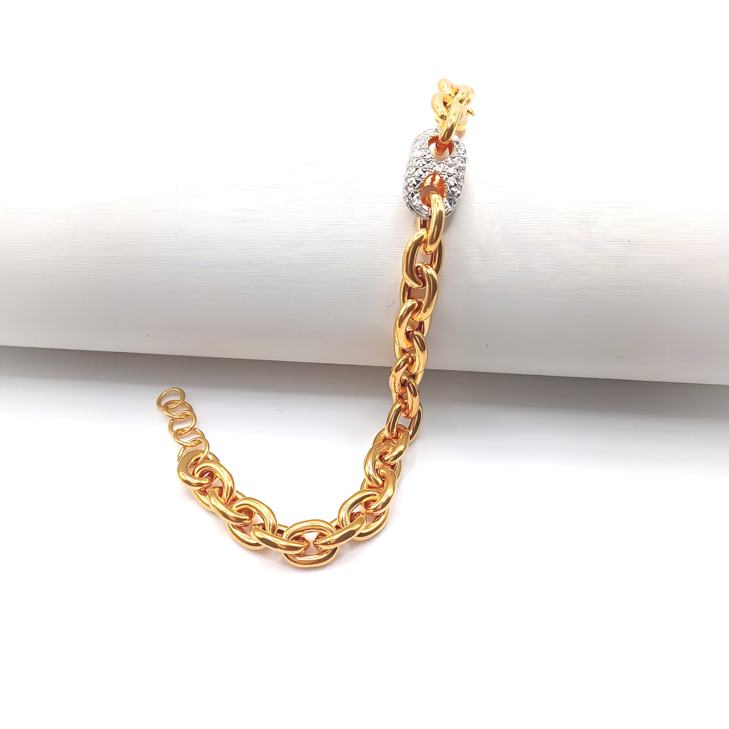22K / 916 Gold - 2 Tones Jubilee Modest Bracelet - 12.55 gm