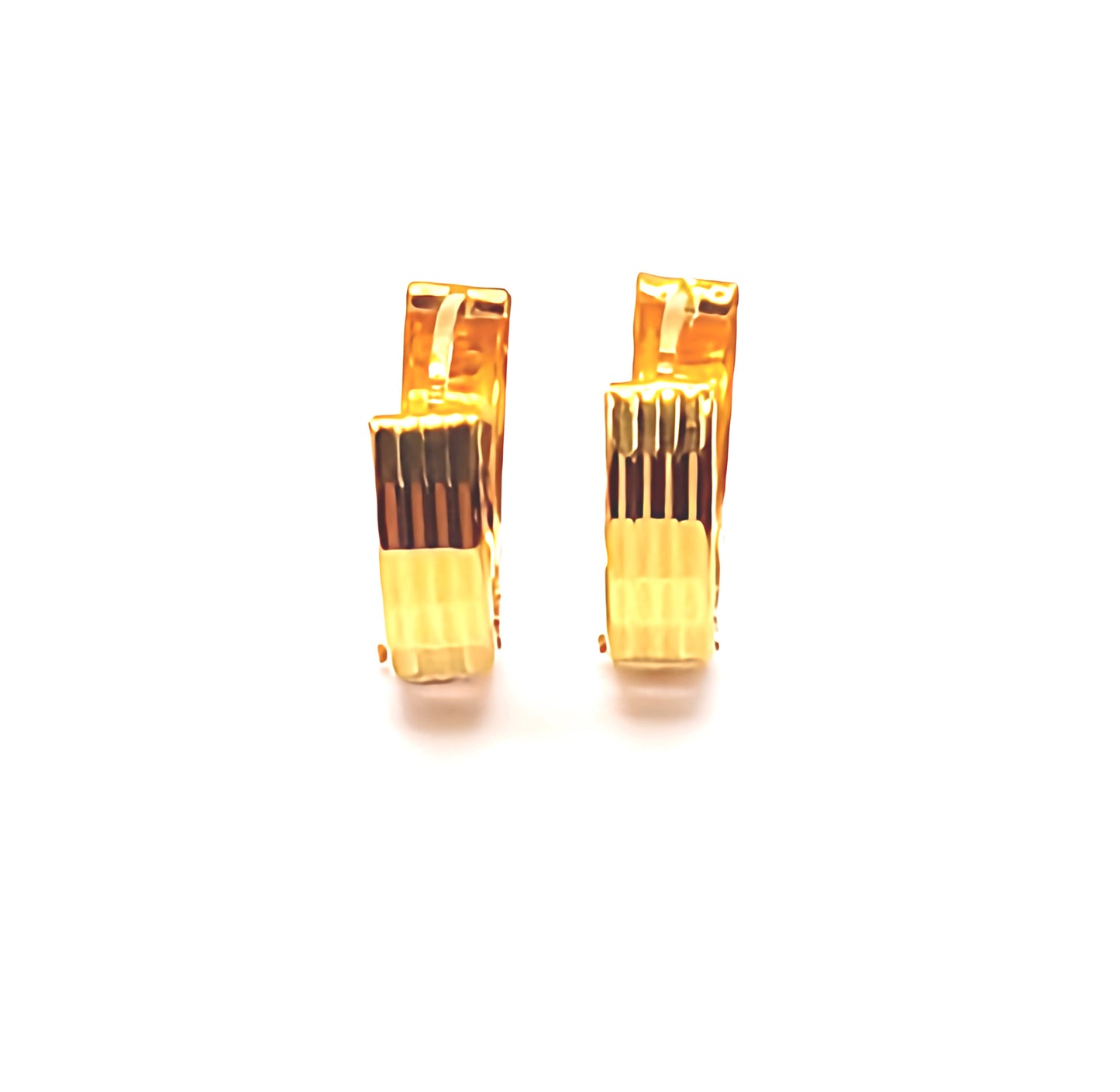 22K / 916 Gold - D/Cut Round Clip Earring - 2.54 gm