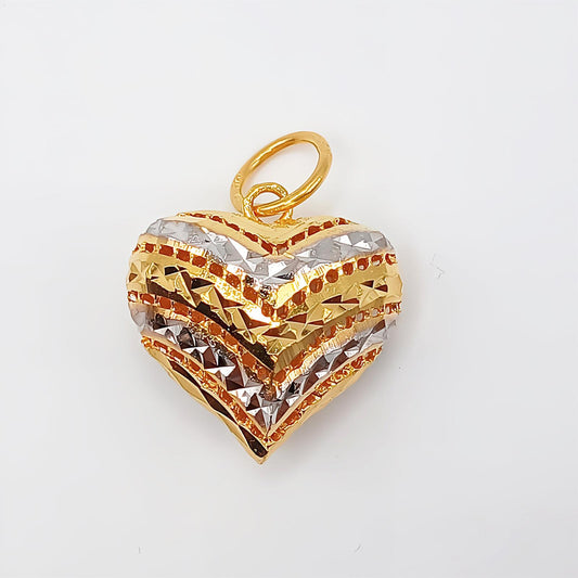 22K / 916 Gold - 2 Tones Heart Pendant - 5.23 gm