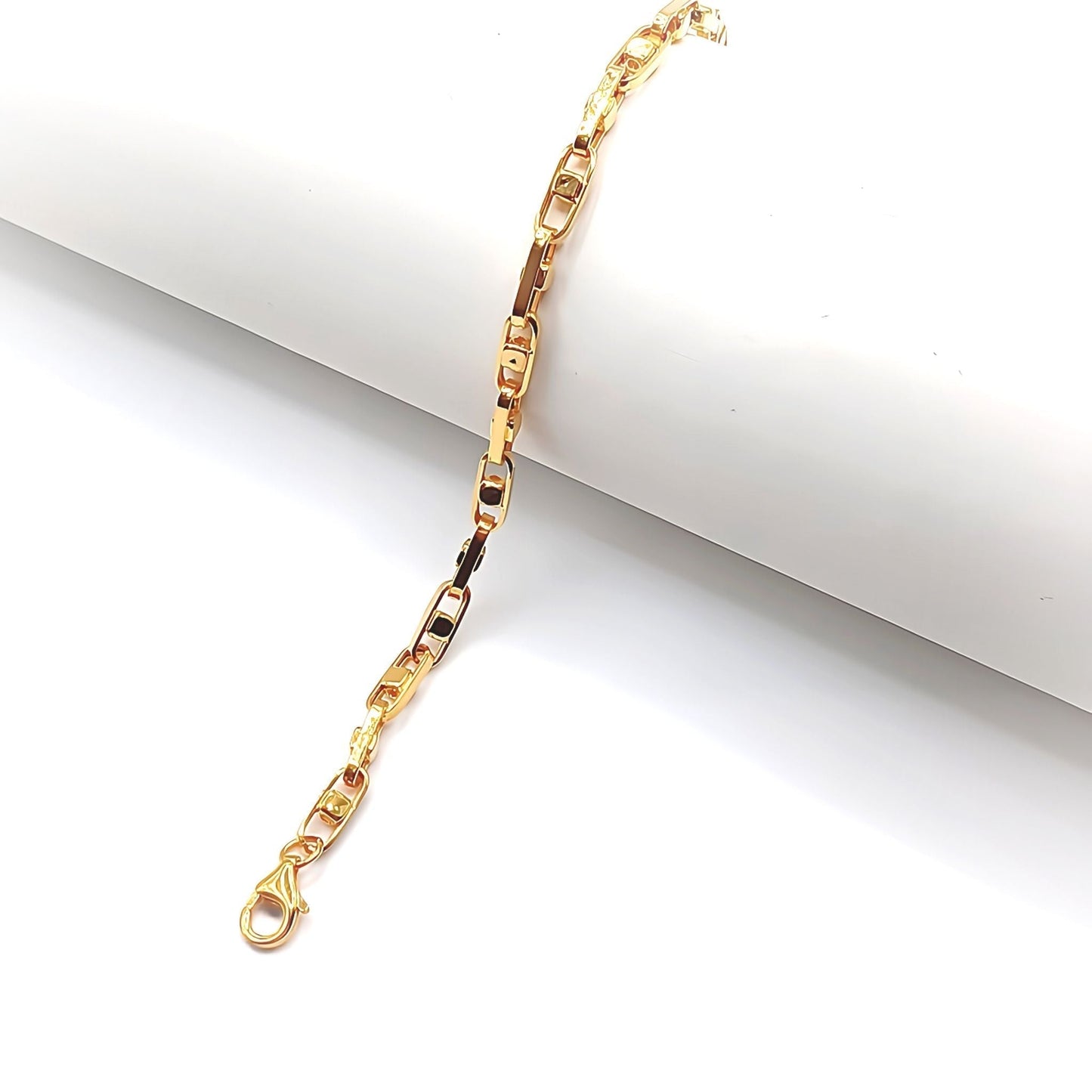 22K / 916 Gold - Inspire Modest Halo Bracelet - 5.89 gm