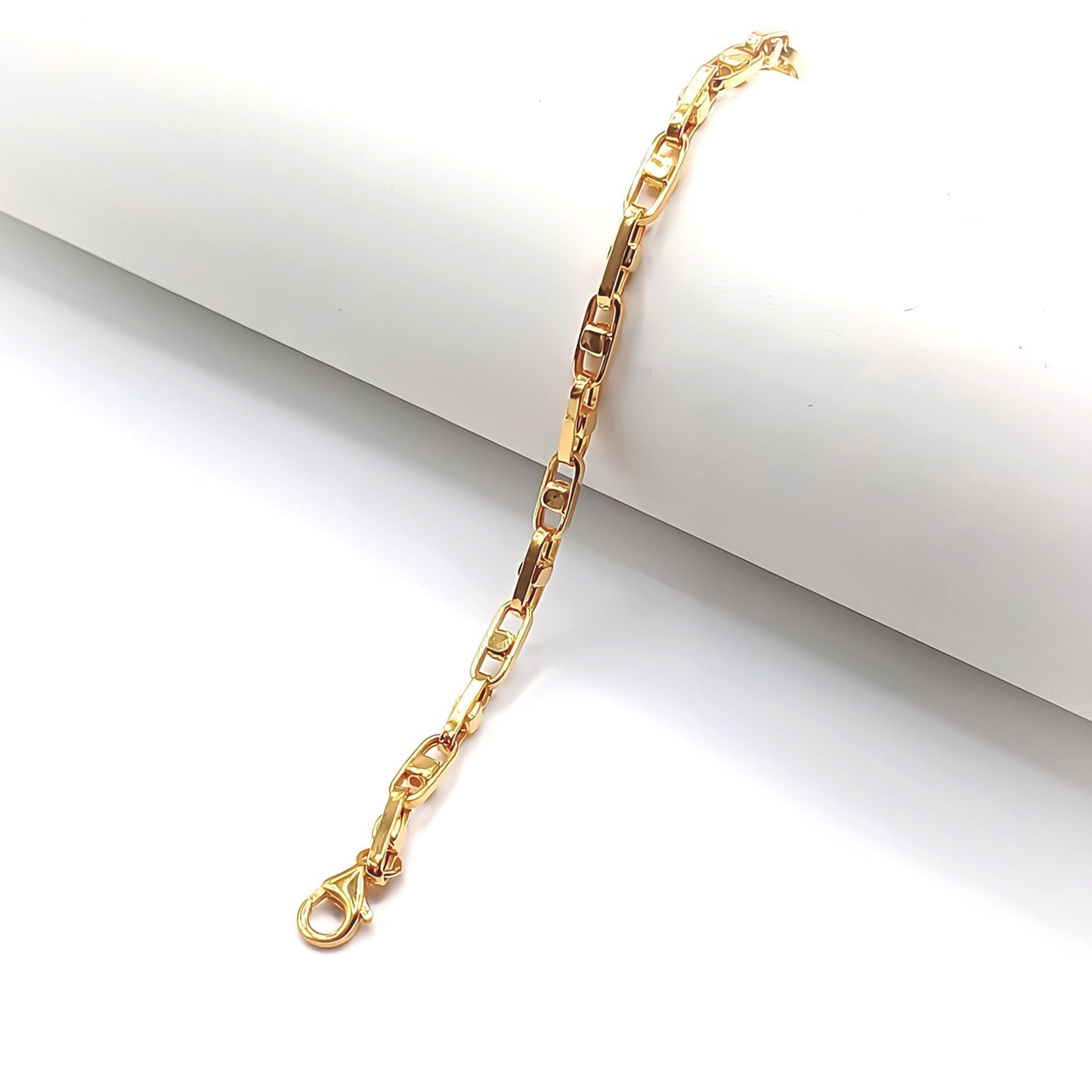 22K / 916 Gold - Inspire Modest Halo Bracelet - 5.89 gm
