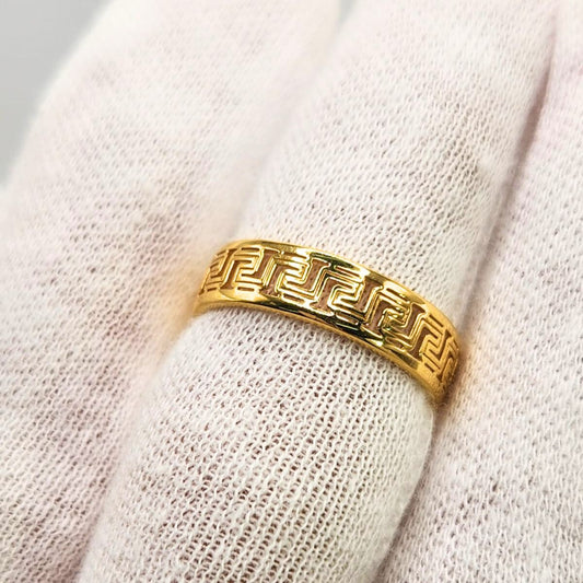 22K / 916 Gold - Inspire Chieti Estelle Ring - 2.49 gm