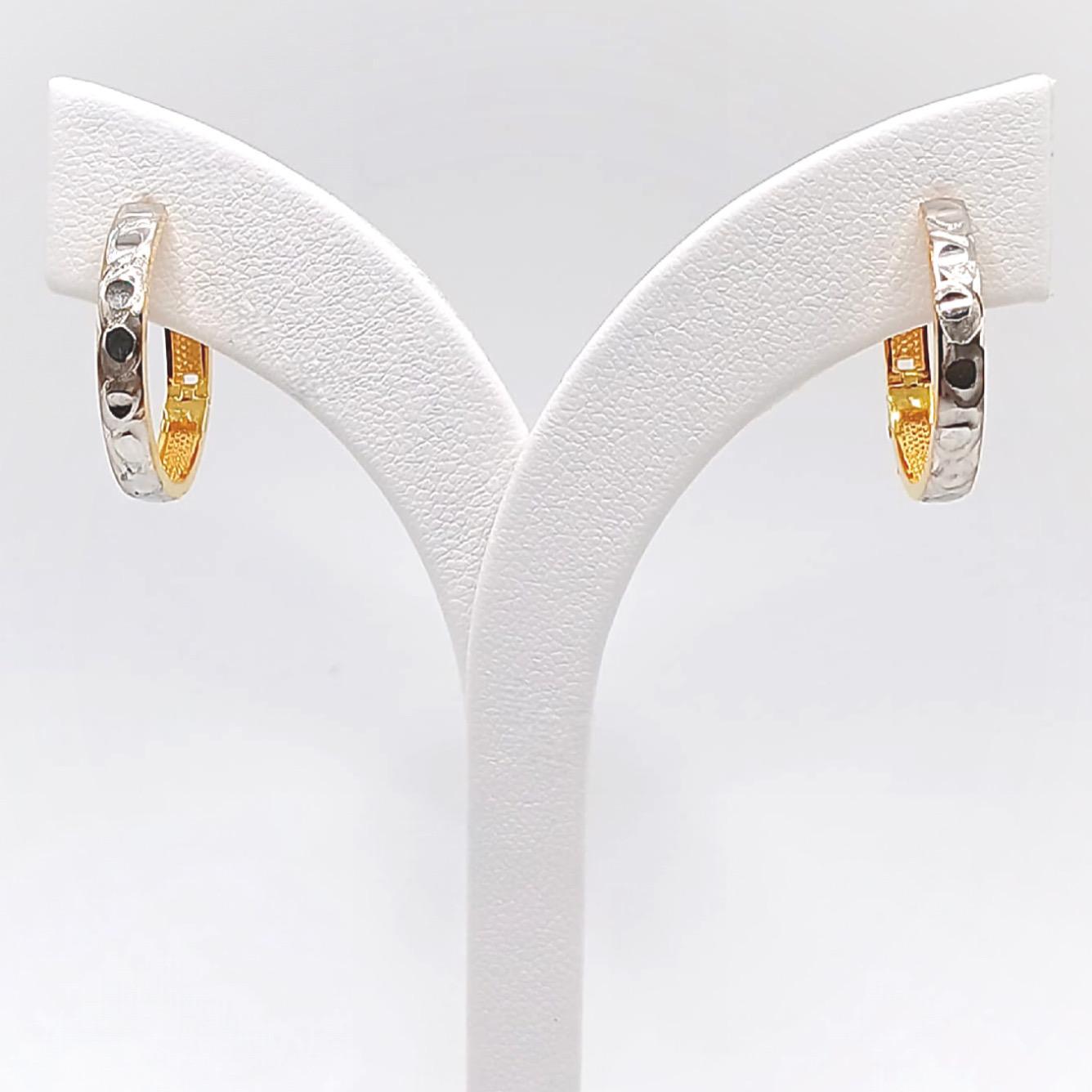 22K / 916 Gold - Inspire 2 Tones Clip Earring - 6.18 gm