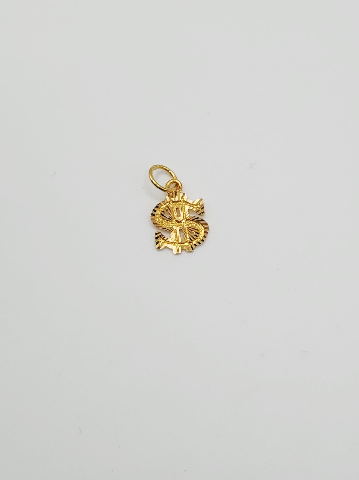 22K / 916 Gold - Inspire Ivry Patricia Pendant - 0.61 gm