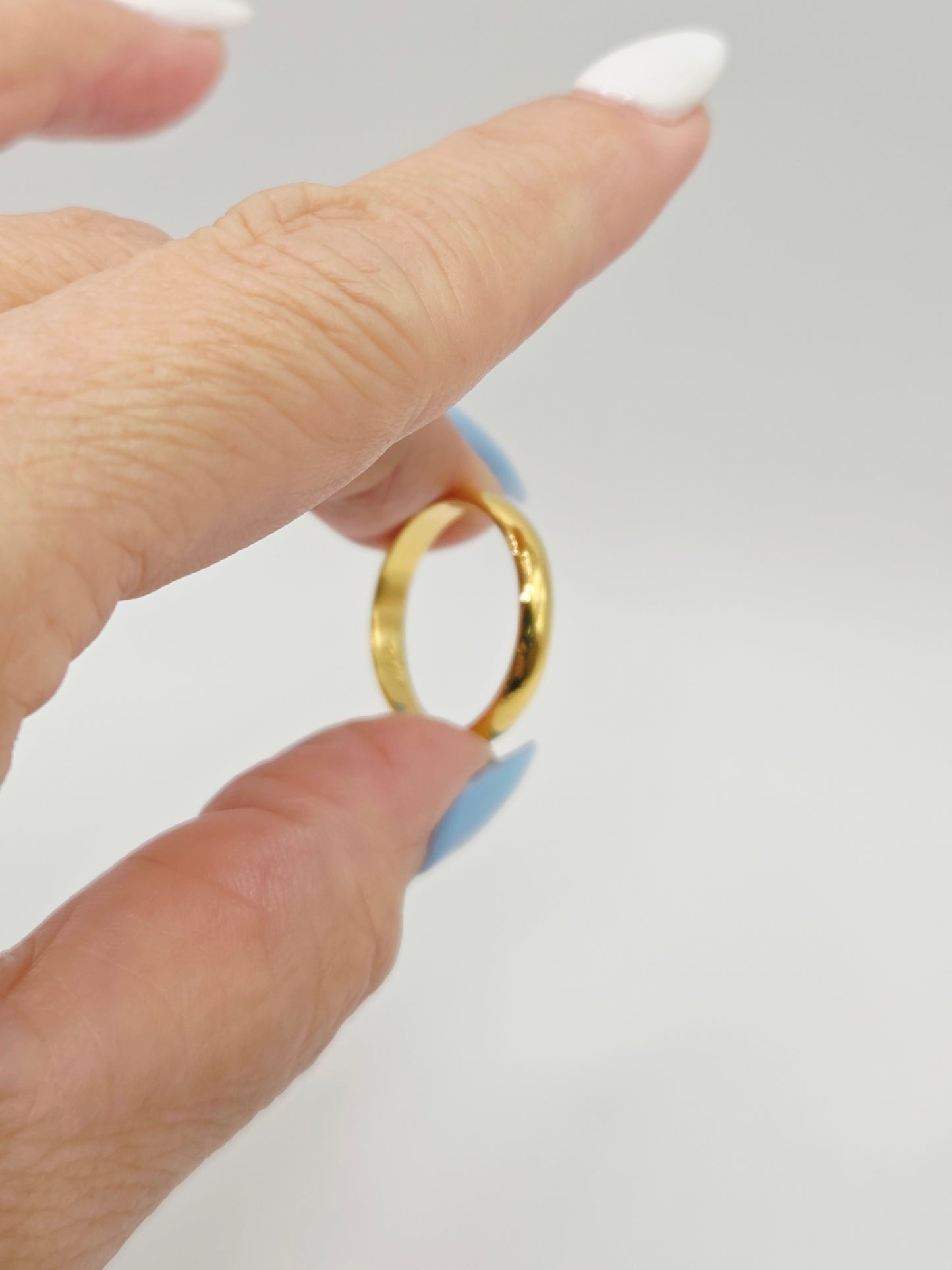 22K / 916 Gold - Inspire Ivry Remy Ring - 3.31 gm
