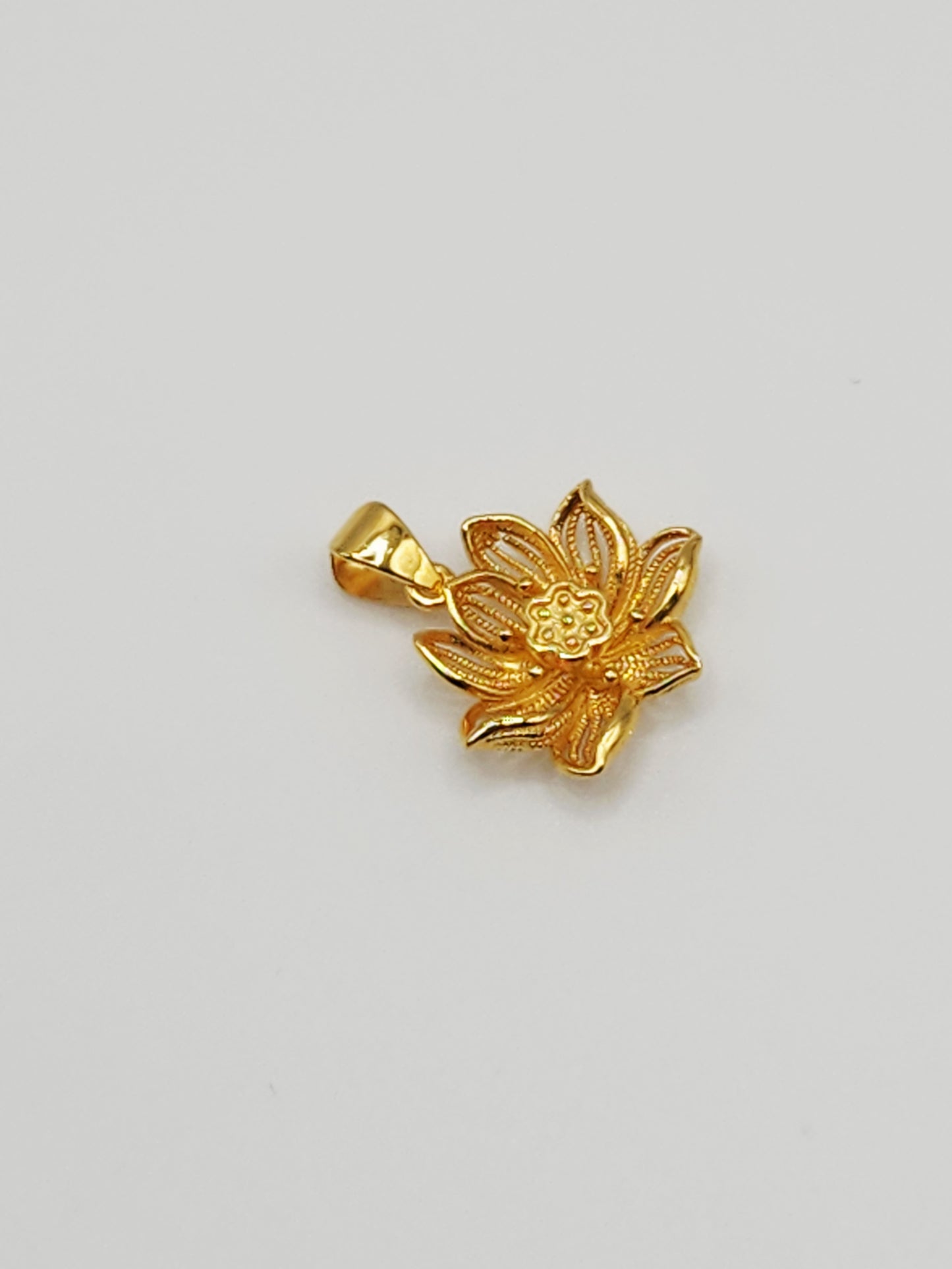 22K / 916 Gold - Inspire Ivry Patricia Lotus Pendant - 1.52 gm