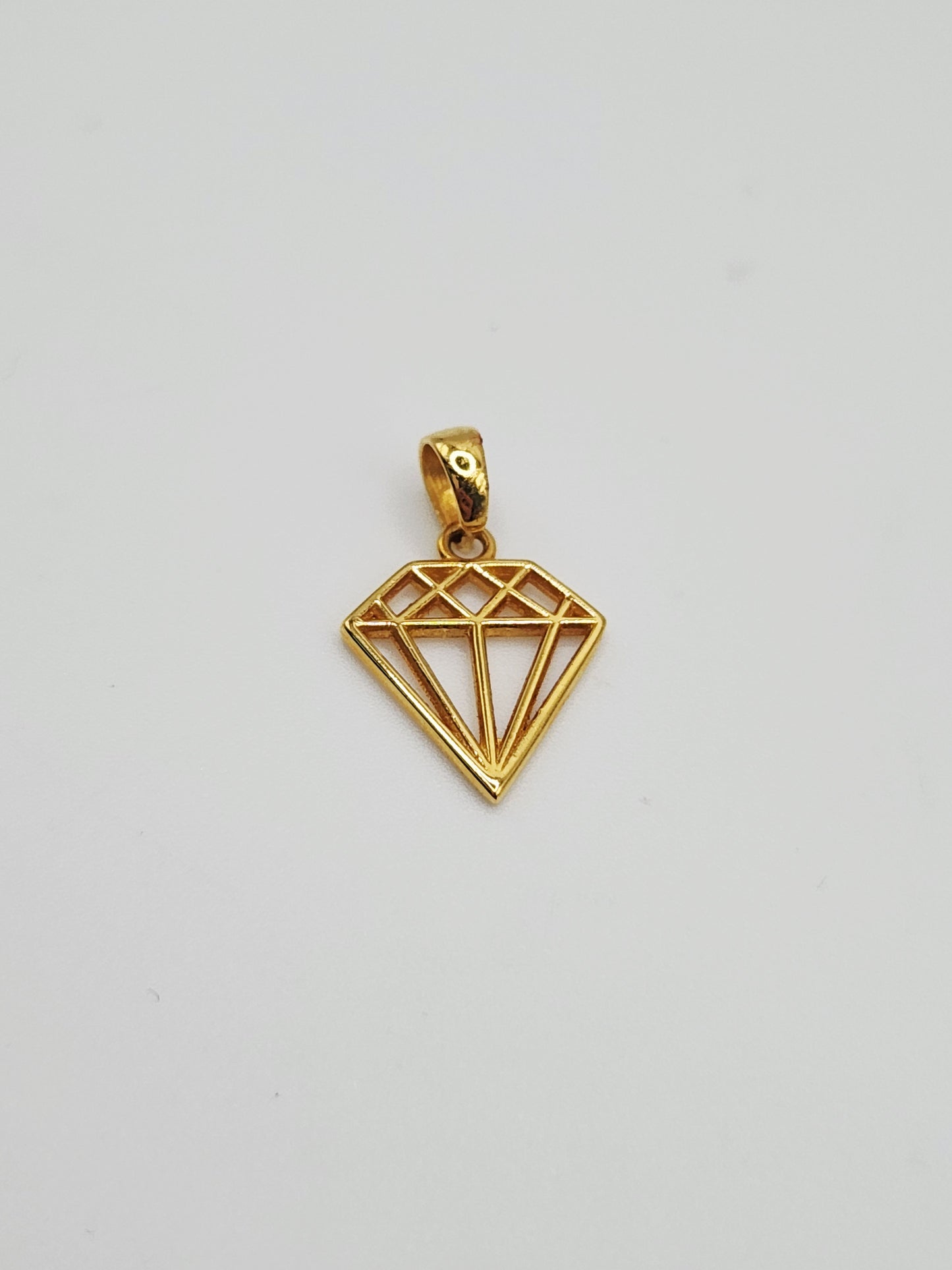 22K / 916 Gold - Inspire Ivry Patricia Pendant - 1.36 gm