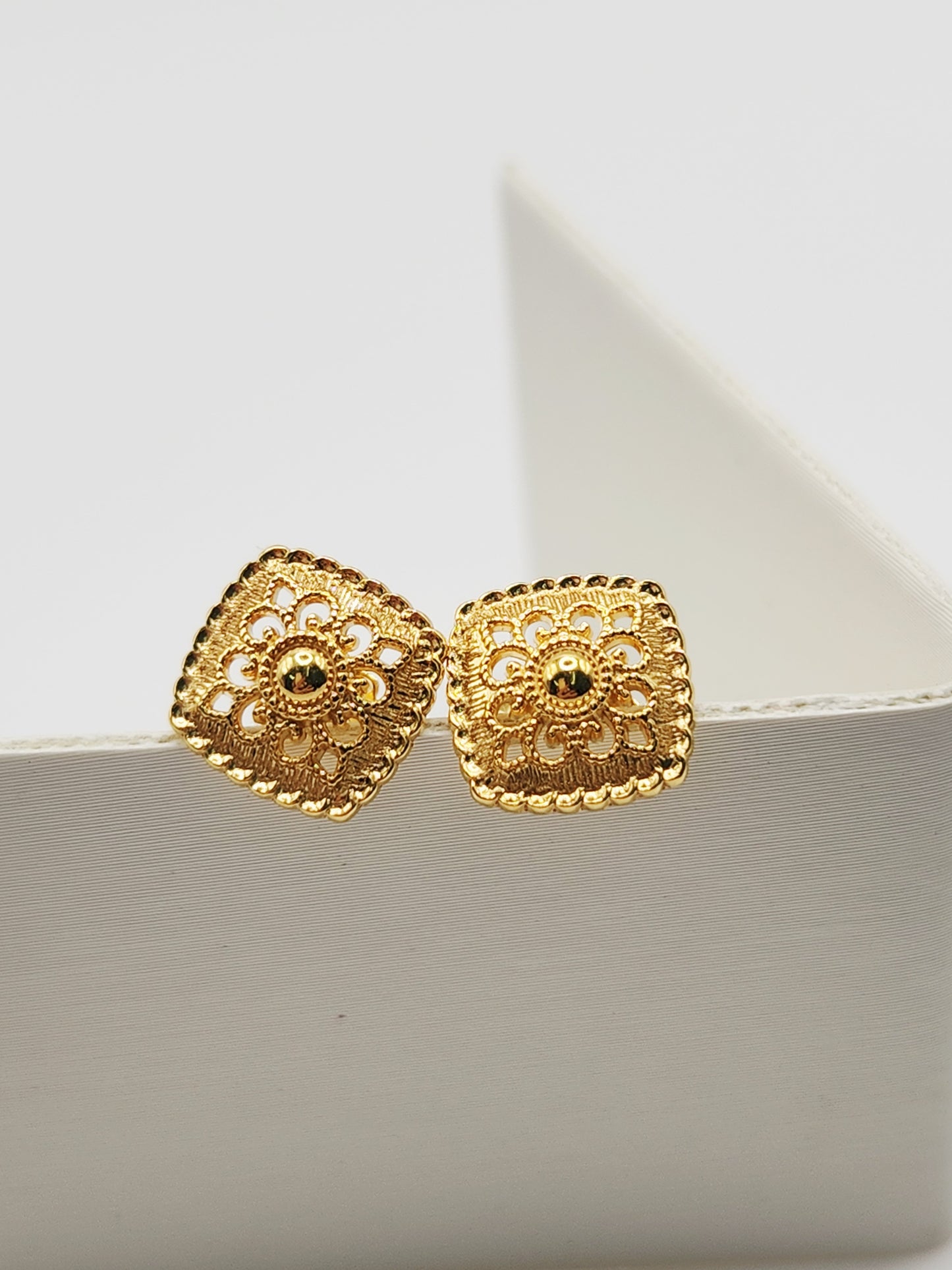 22K / 916 Gold - Inspire Chieti Luna Earring - 2.13 gm