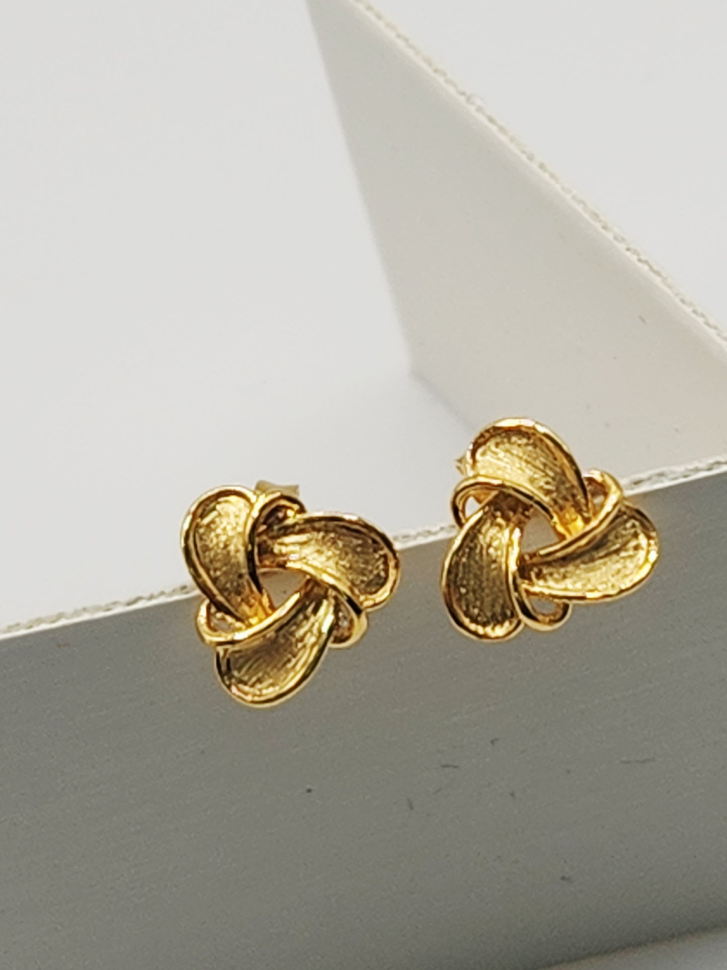 22K / 916 Gold - Inspire Chieti Luna Earring - 2.02 gm