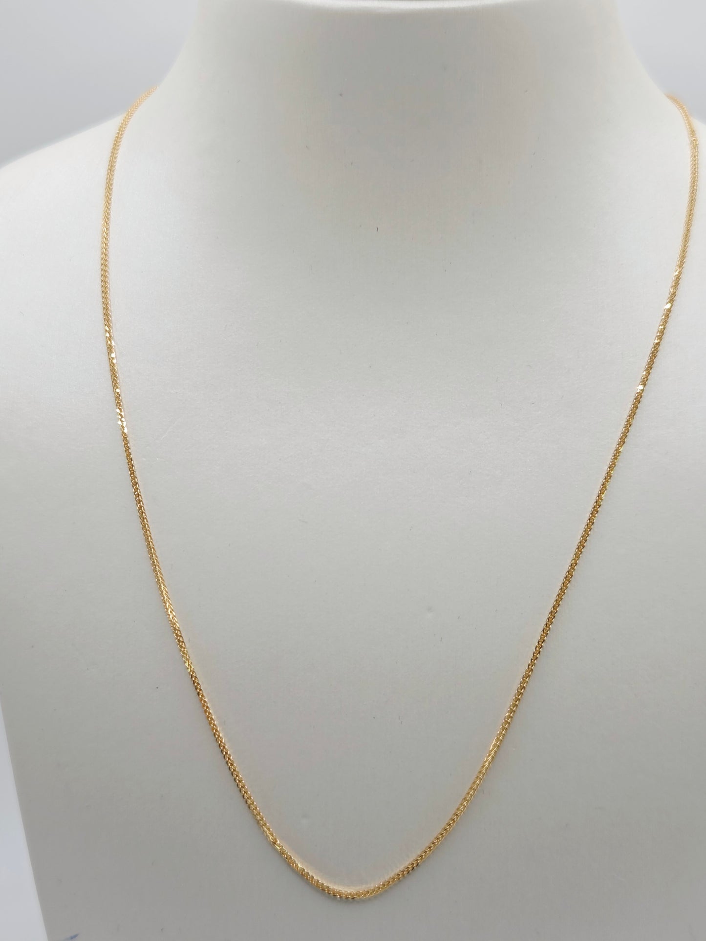 22K / 916 Gold - Ivry Remy Arrow Necklace - 2.82 gm