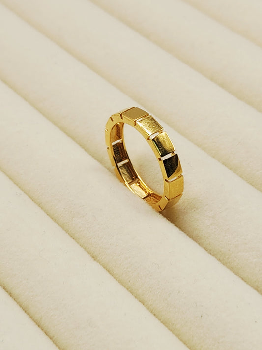 22K / 916 Gold - Inspire Ivry Iris Ring - 2.20 gm