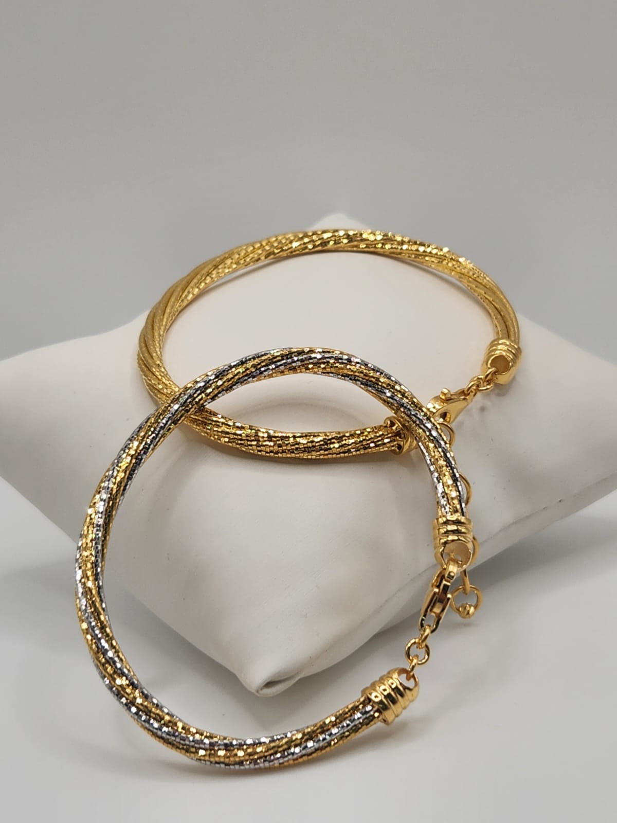 22K / 916 Gold - Inspire Chieti Diane Dual Tone Bracelet - 25.12 gm