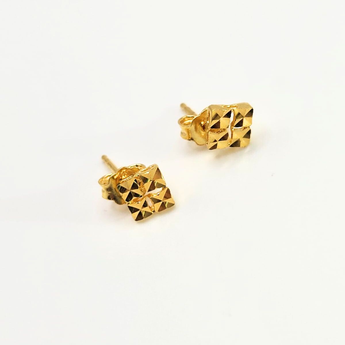 22K / 916 Gold - Ivry Estelle Earring - 1.30 gm
