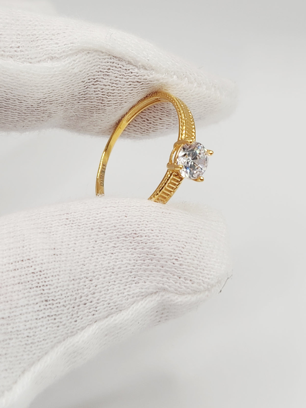 22K / 916 Gold - Ivry Ukiyo SingleStone Ring - 1.70 gm