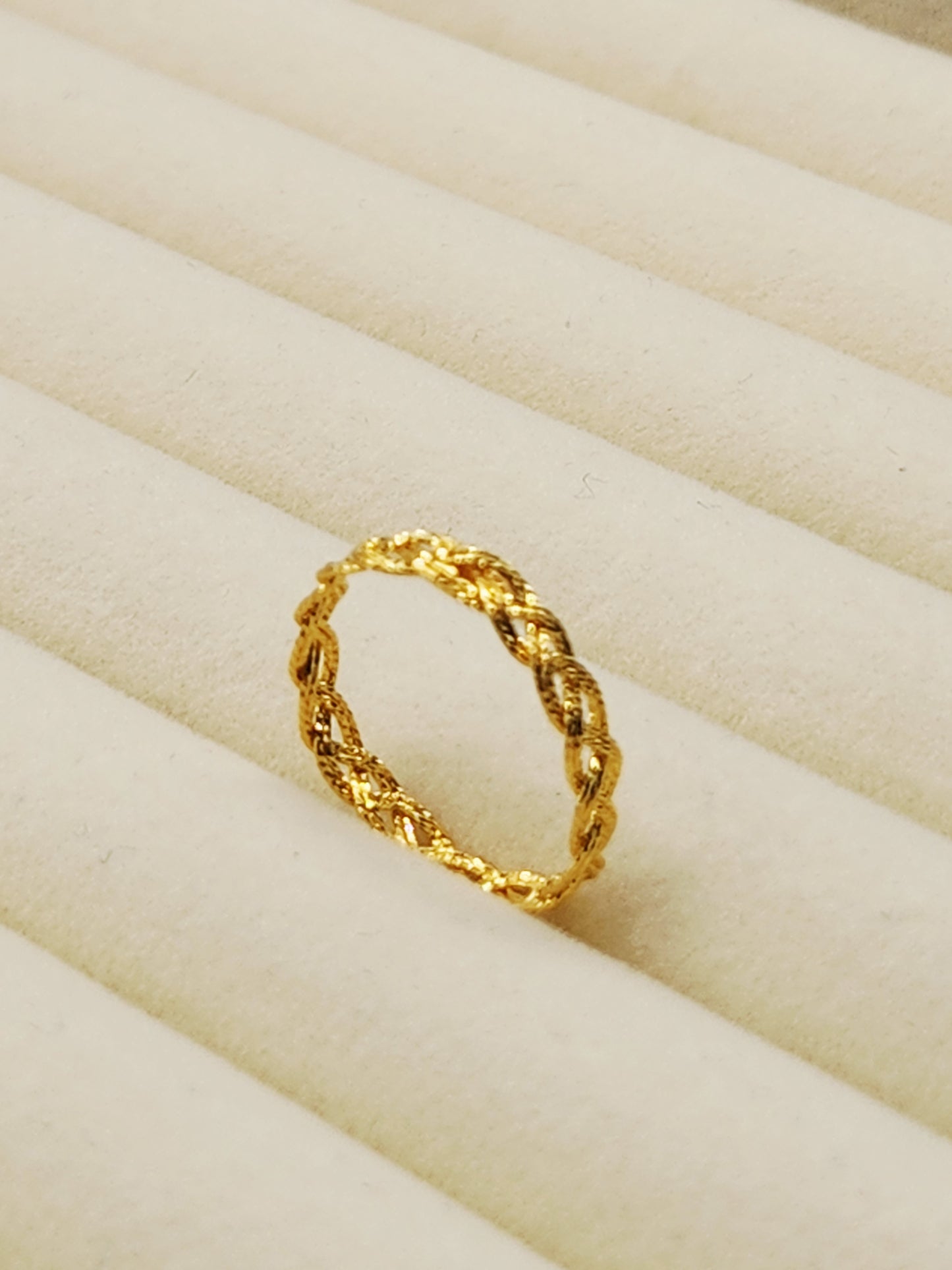 24K / 999 Gold - Inspire Chieti Iris Ring - 1.45 gm