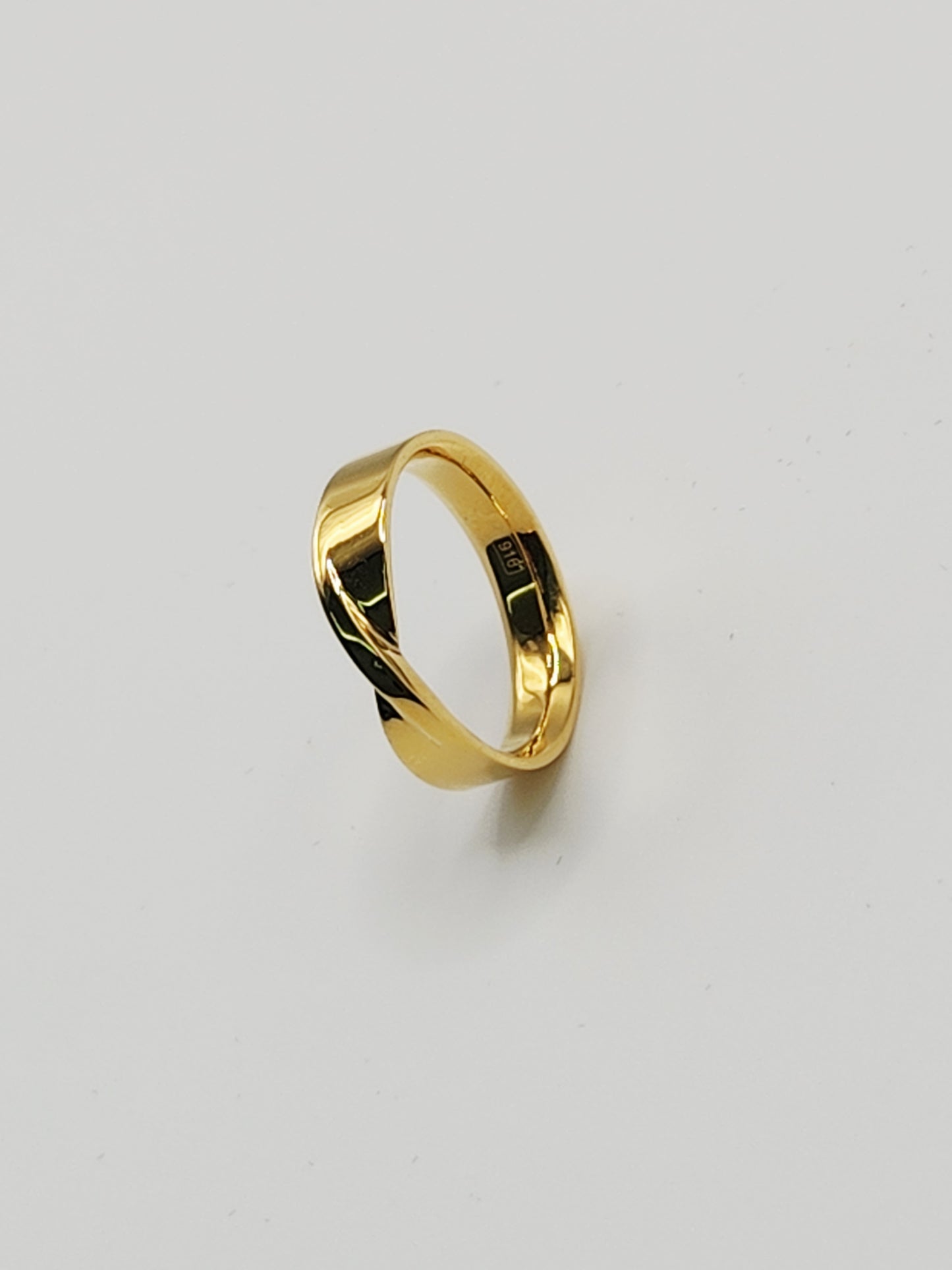 22K / 916 Gold - Inspire Chieti Julia Ring - 5.27 gm