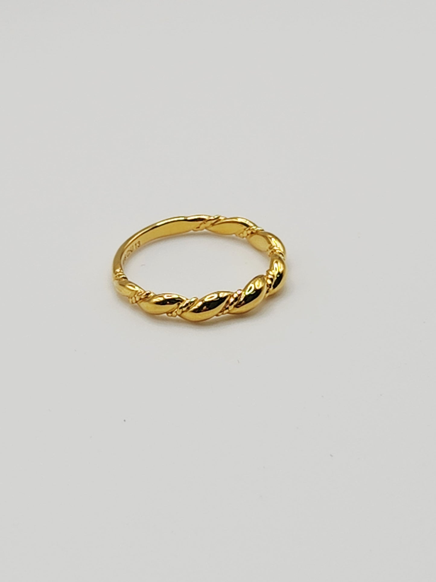 22K / 916 Gold - Inspire Chieti Iris Ring - 3.00 gm