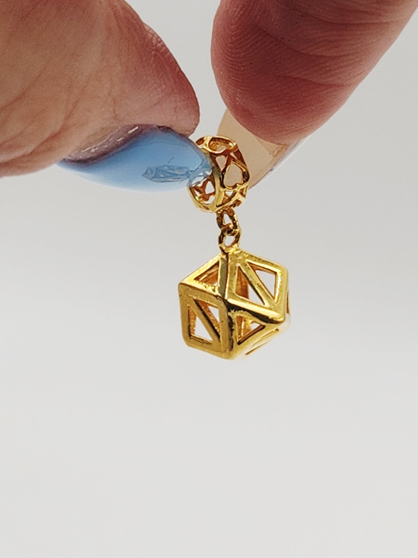 22K / 916 Gold - Inspire Ivry Scarlett Pendant - 1.70 gm