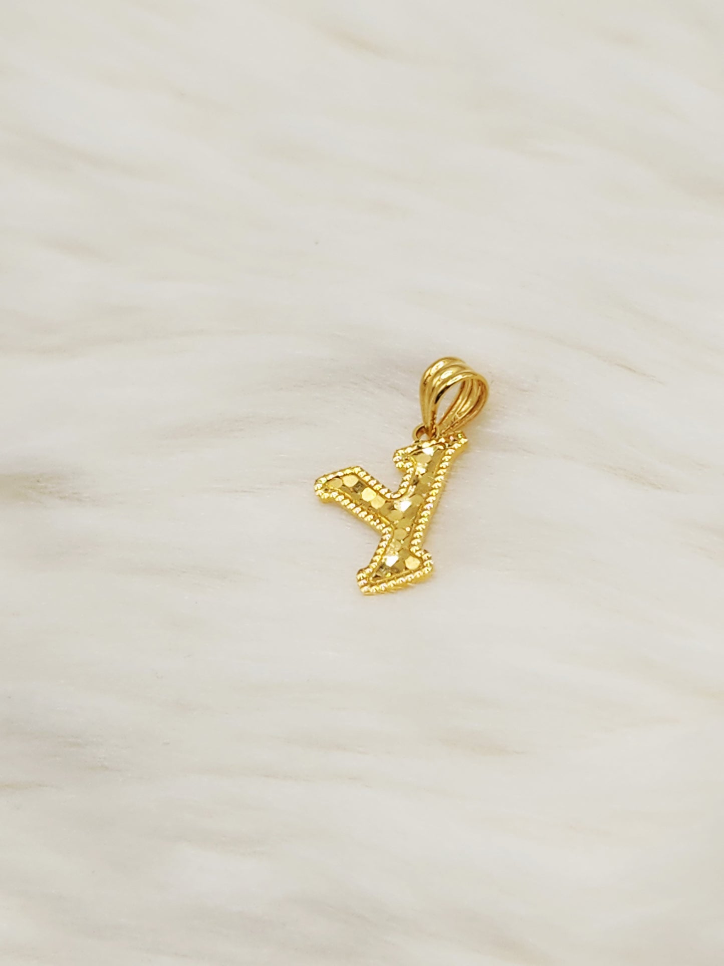 22K / 916 Gold - Inspire Ivry Scarlett Y Pendant - 0.80 gm