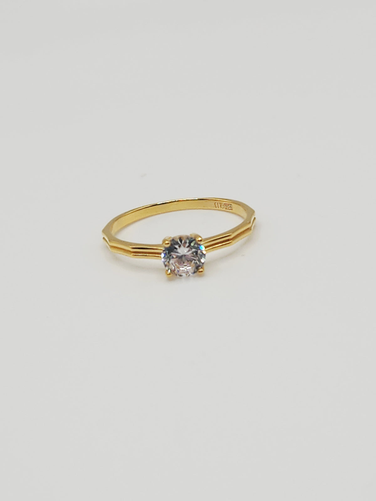 22K / 916 Gold - Ivry Ukiyo Stone Ring - 1.55 gm