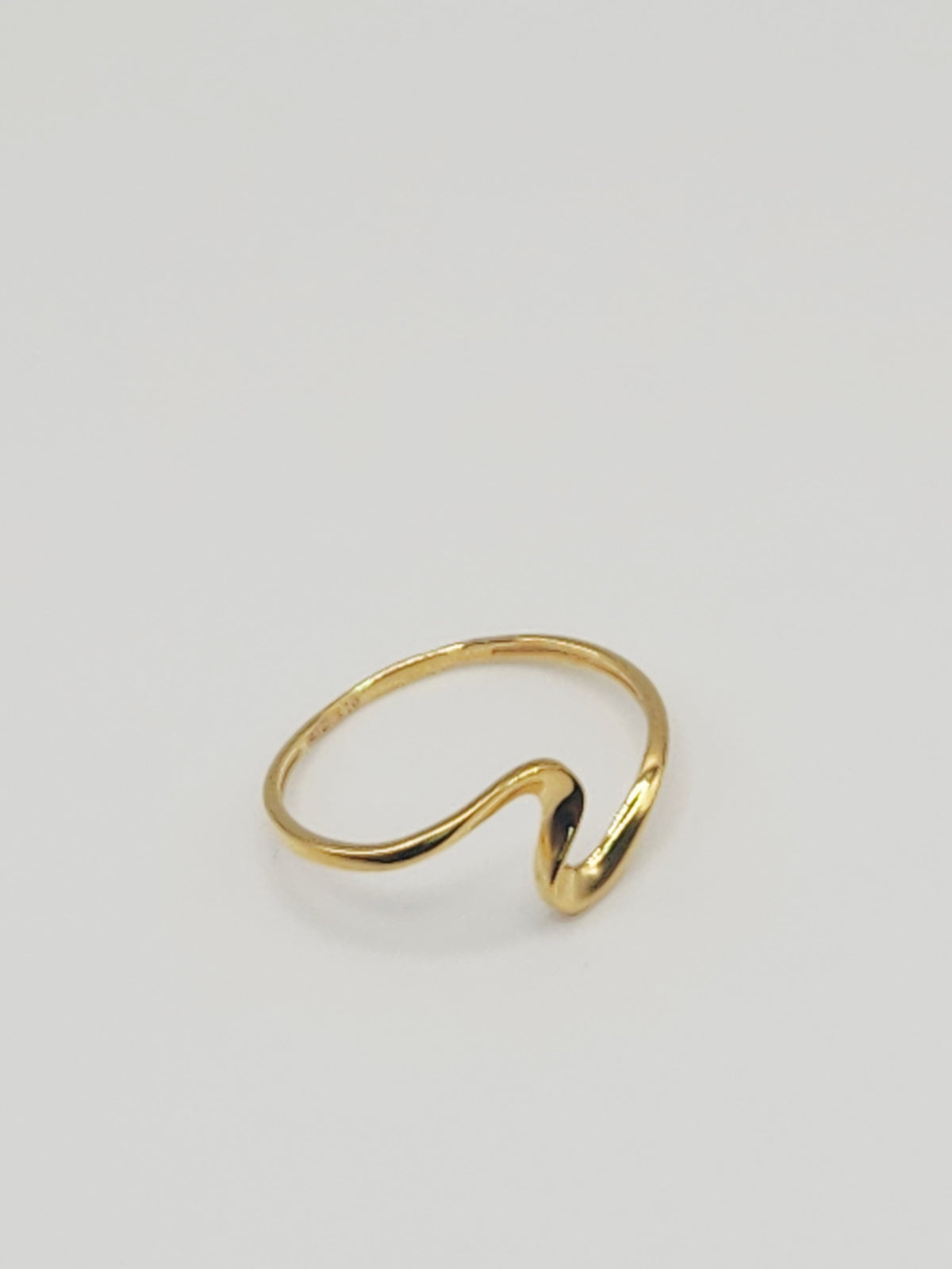 22K / 916 Gold - Inspire Ivry Ukiyo Wave Ring - 0.82 gm