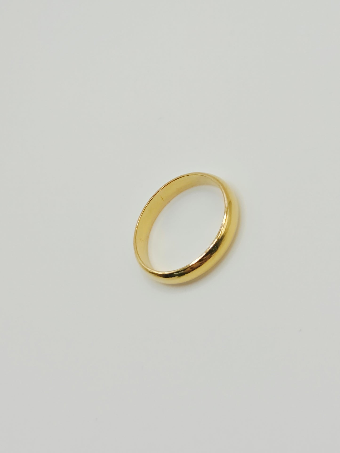 22K / 916 Gold - Inspire Ivry Remy Ring - 3.31 gm