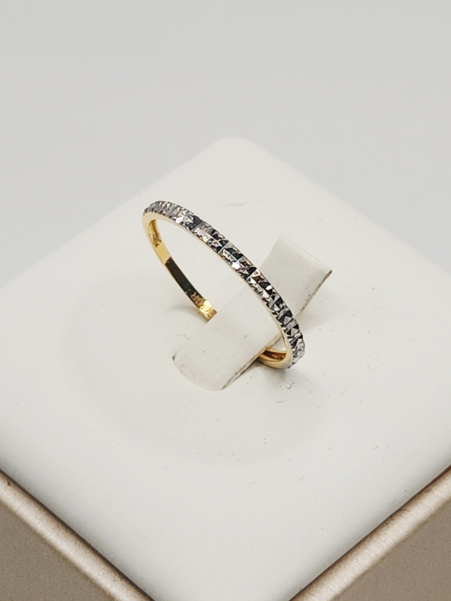 22K / 916 Gold - Inspire Ivry Patricia Ring - 1.08 gm