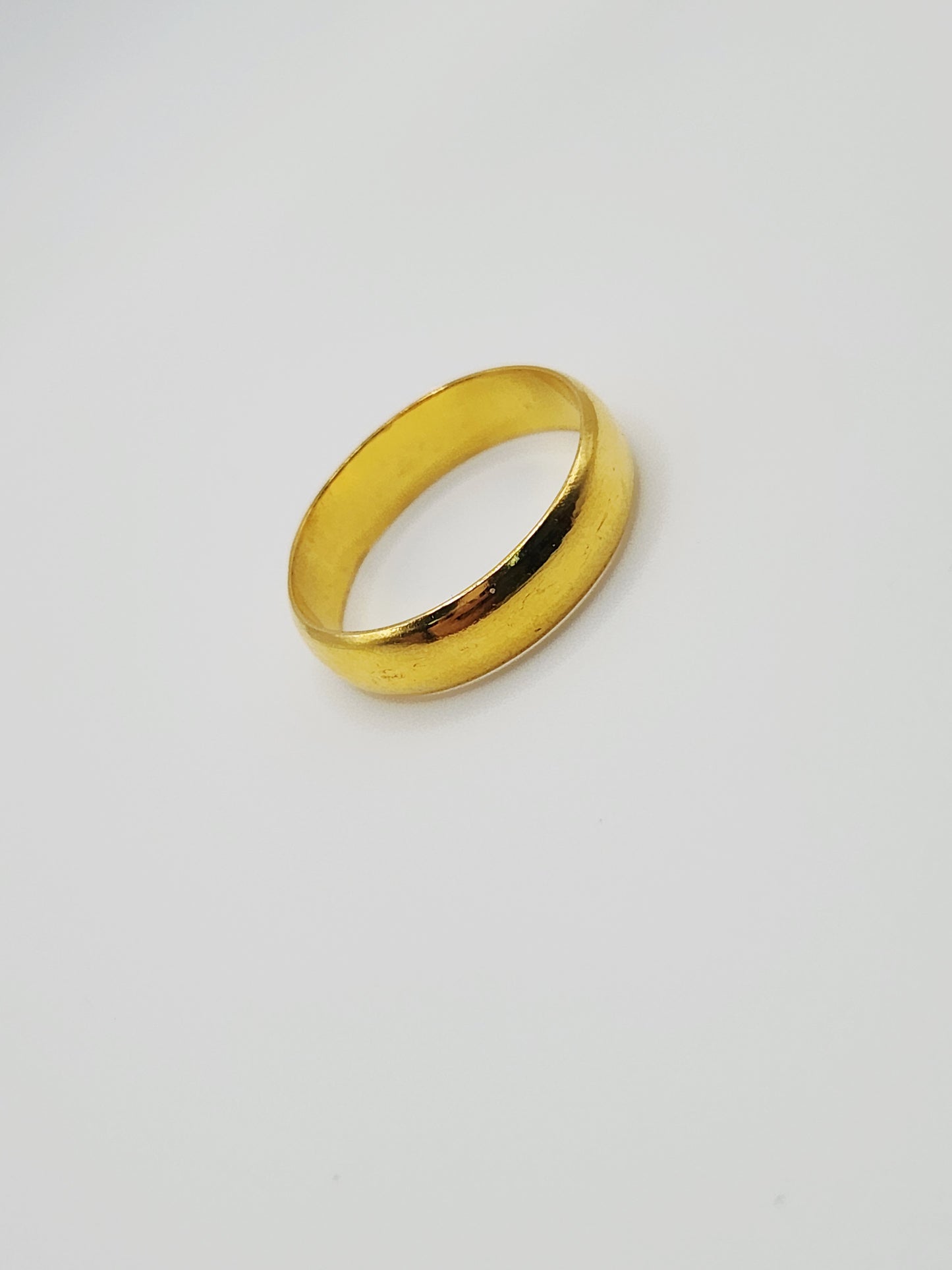 22K / 916 Gold - Inspire Ivry Luna Ring - 6.12 gm