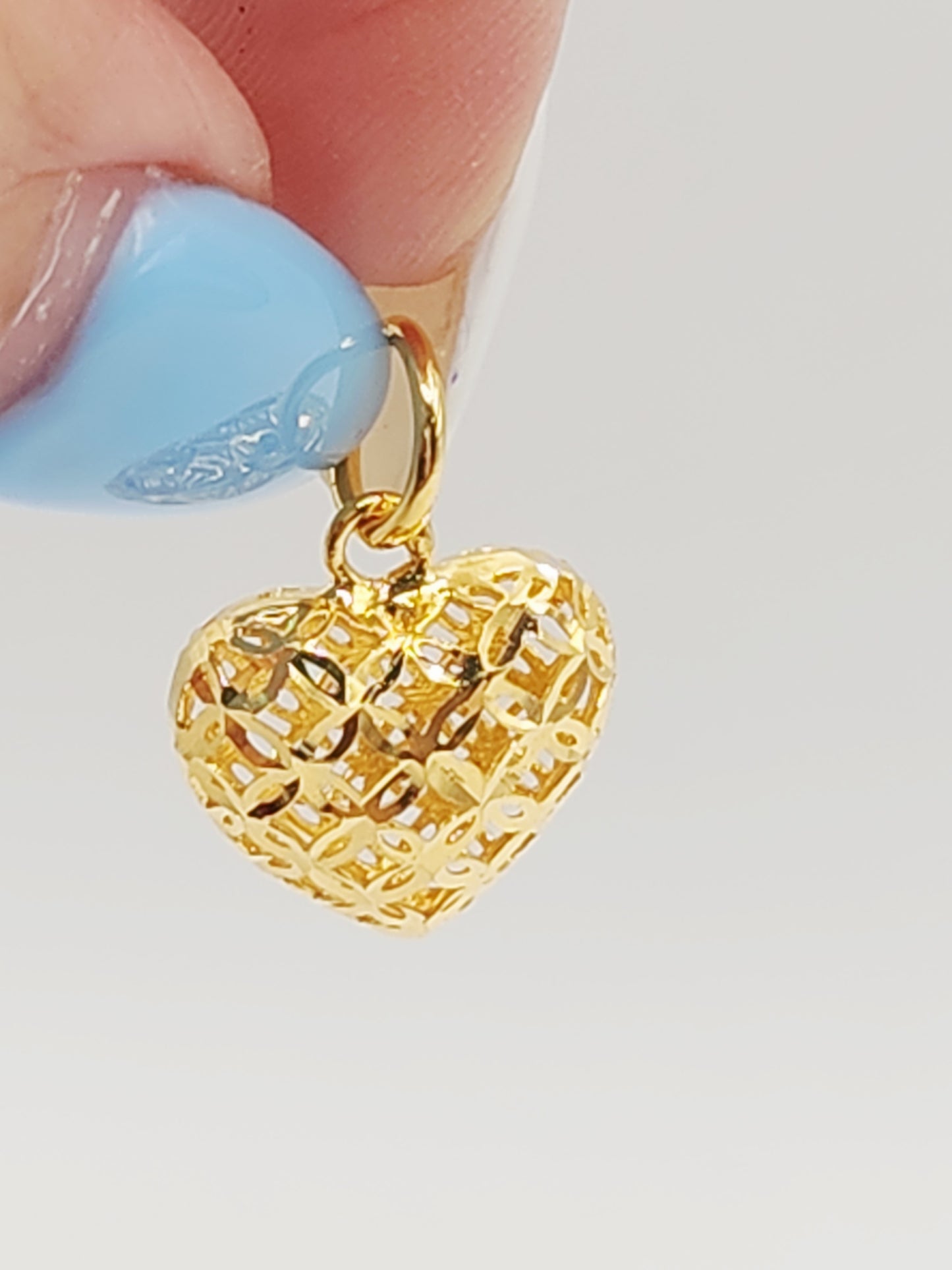 22K / 916 Gold - Inspire Ivry Scarlett Clip Pendant - 1.53 gm
