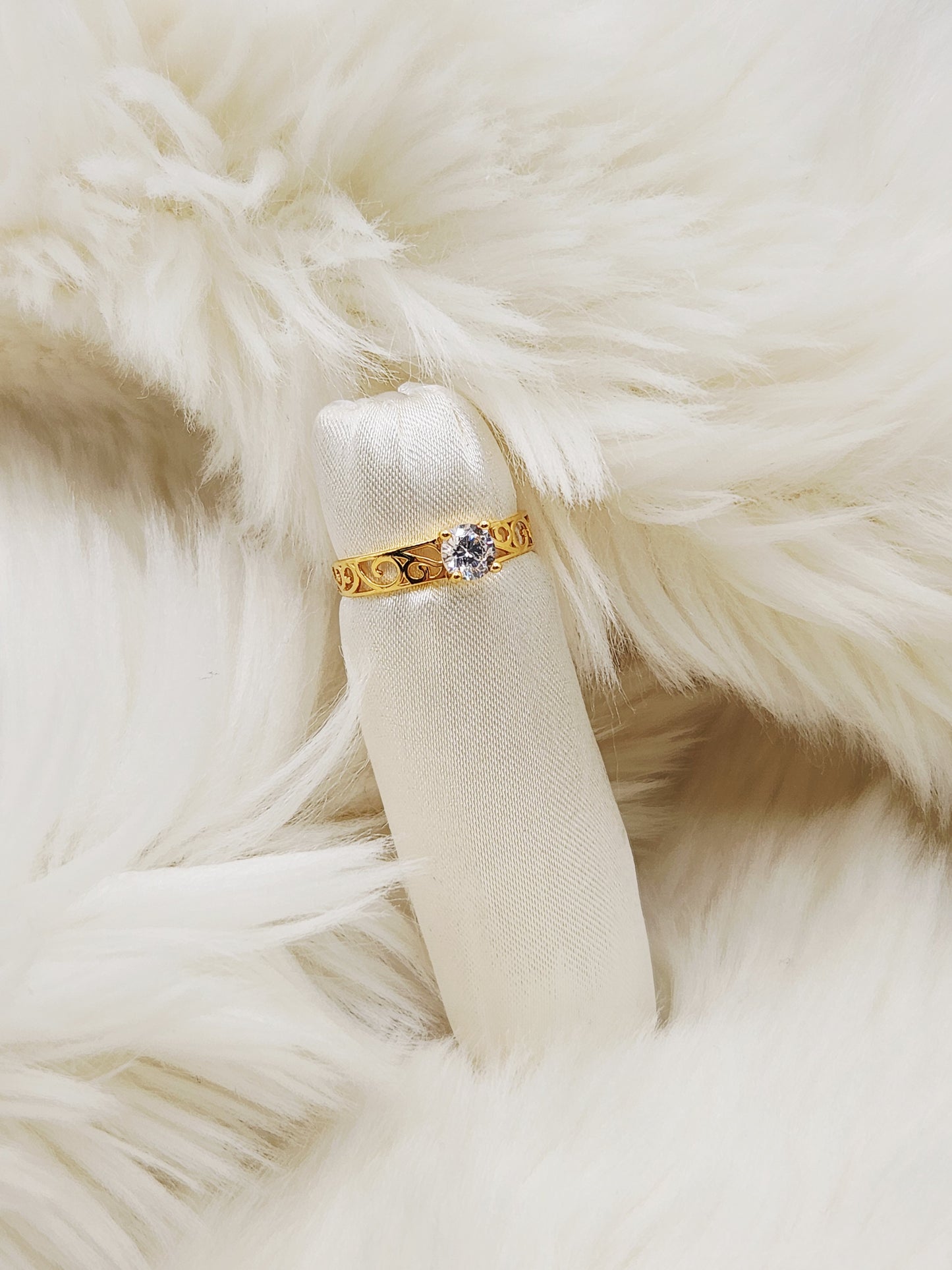 22K / 916 Gold - Inspire Ivry Scarlett Ring - 1.82 gm