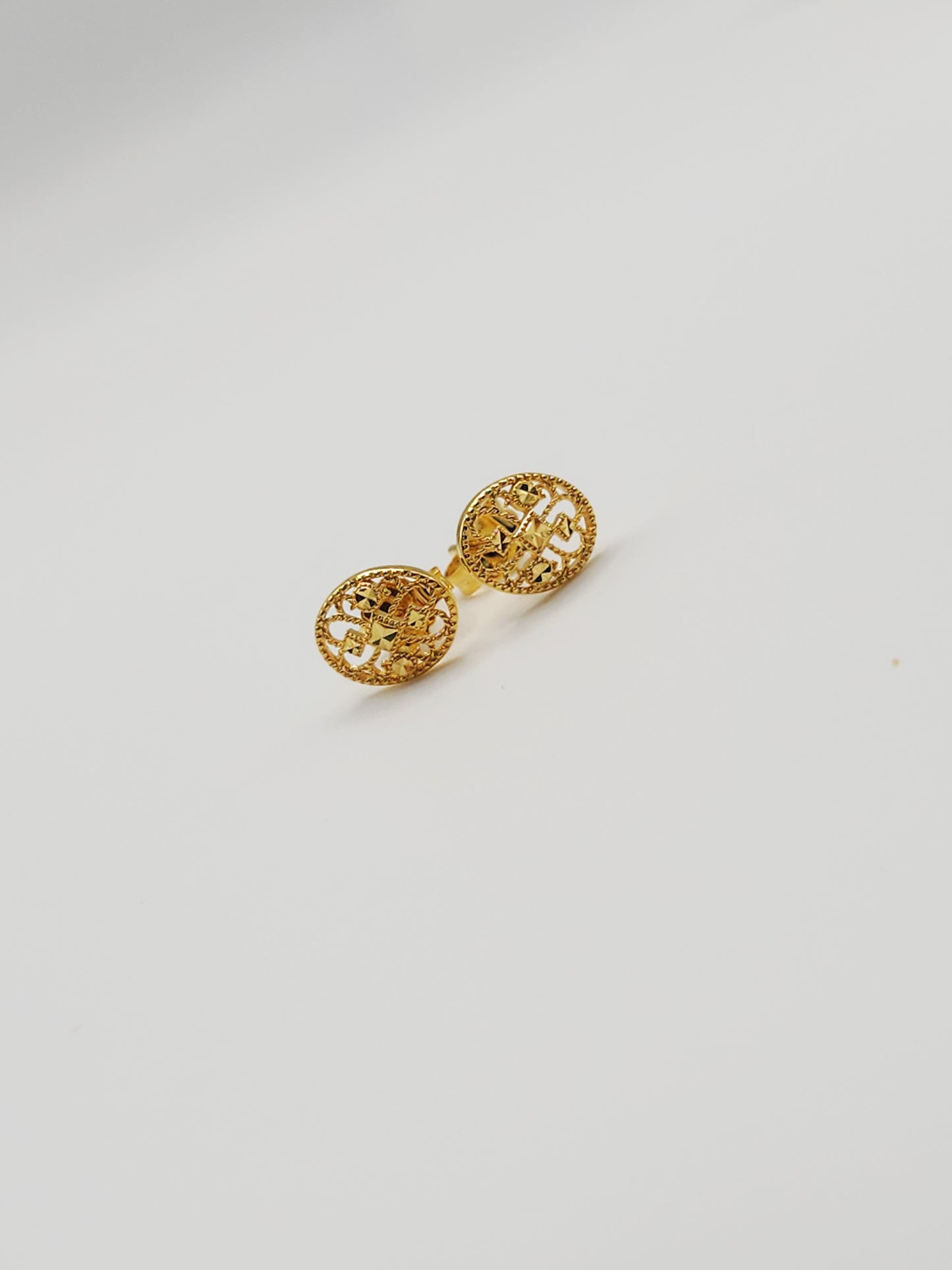 22K / 916 Gold - Inspire Chieti Luna Earring - 1.70 gm