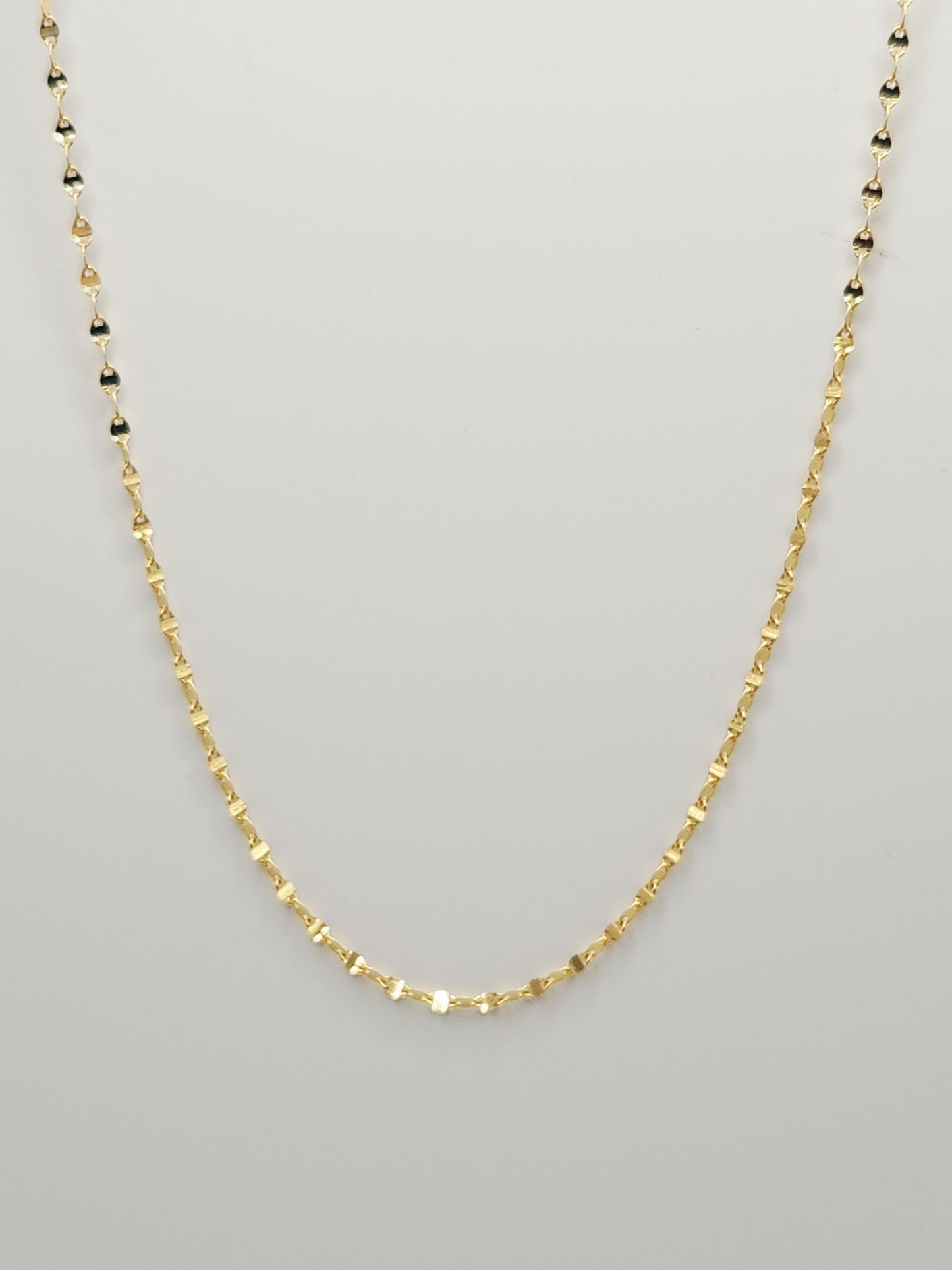 22K / 916 Gold - Inspire Ivry Scarlett Necklace - 2.41 gm