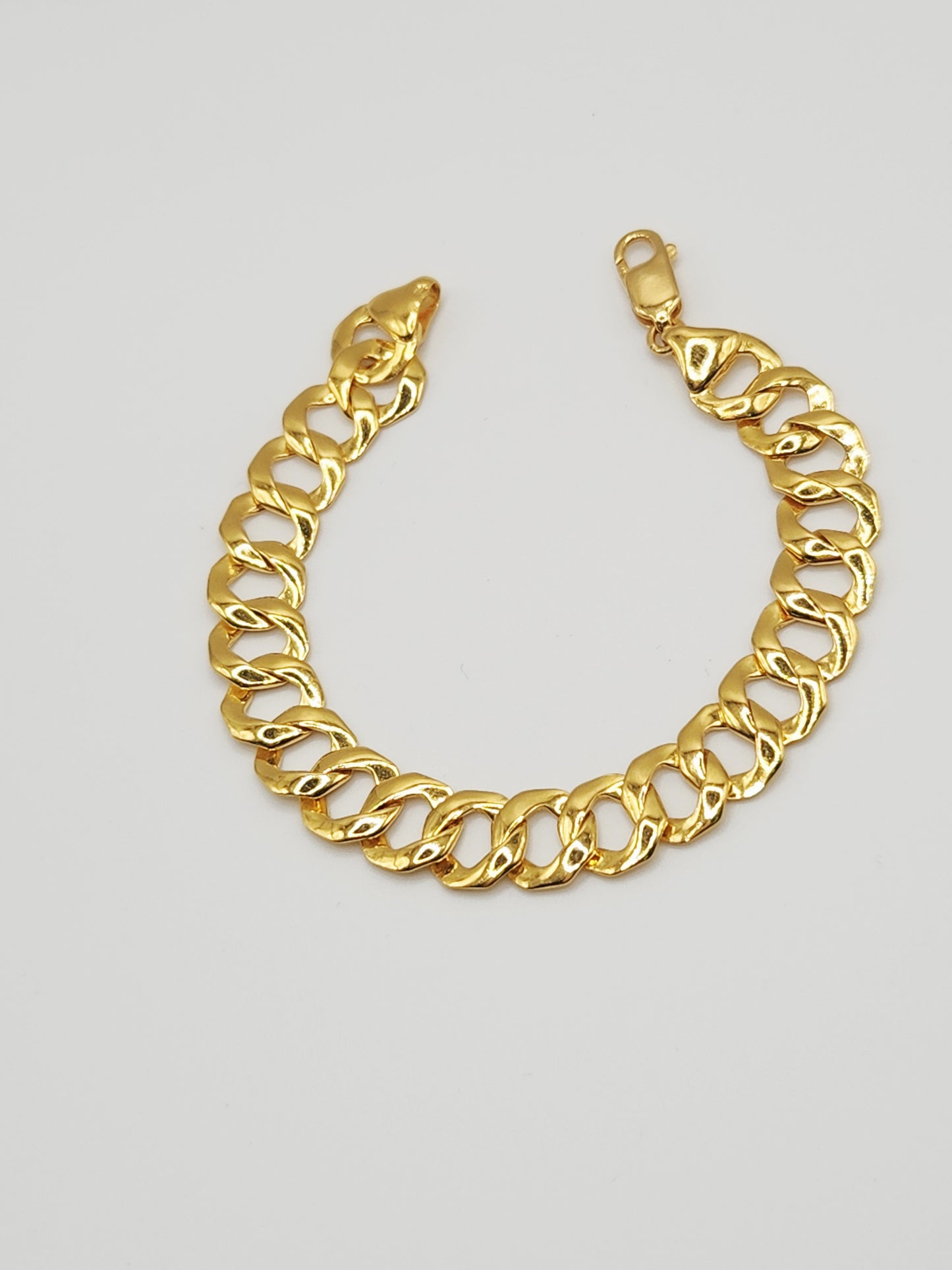 22K / 916 Gold - Inspire Chieti Maria Bracelet - 21.99 gm