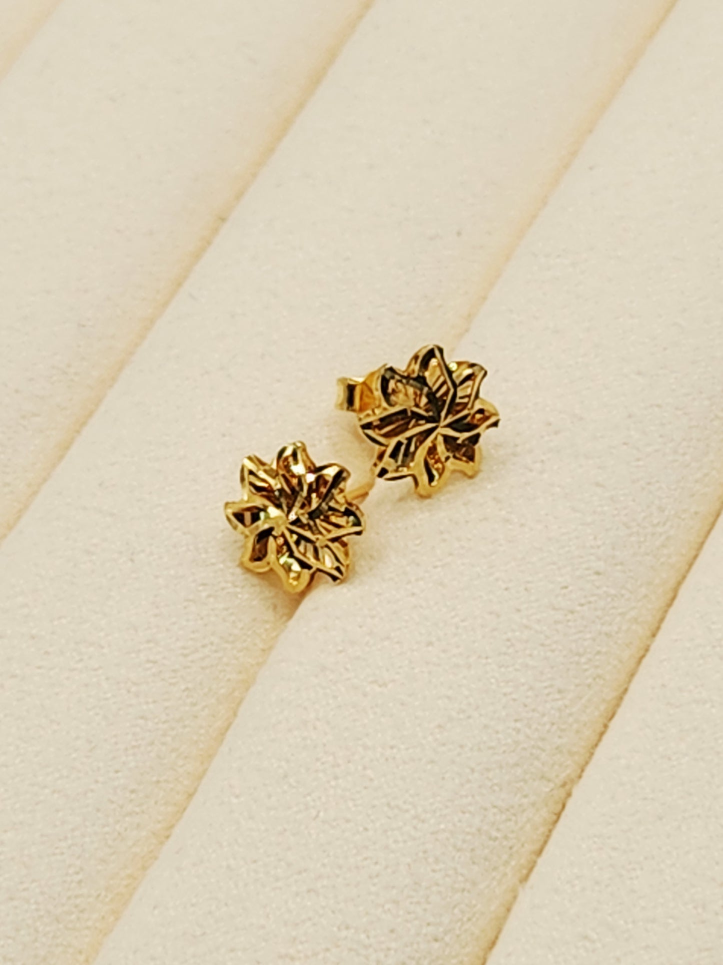 22K / 916 Gold - Inspire Ivry Hazel Earring - 1.87 gm