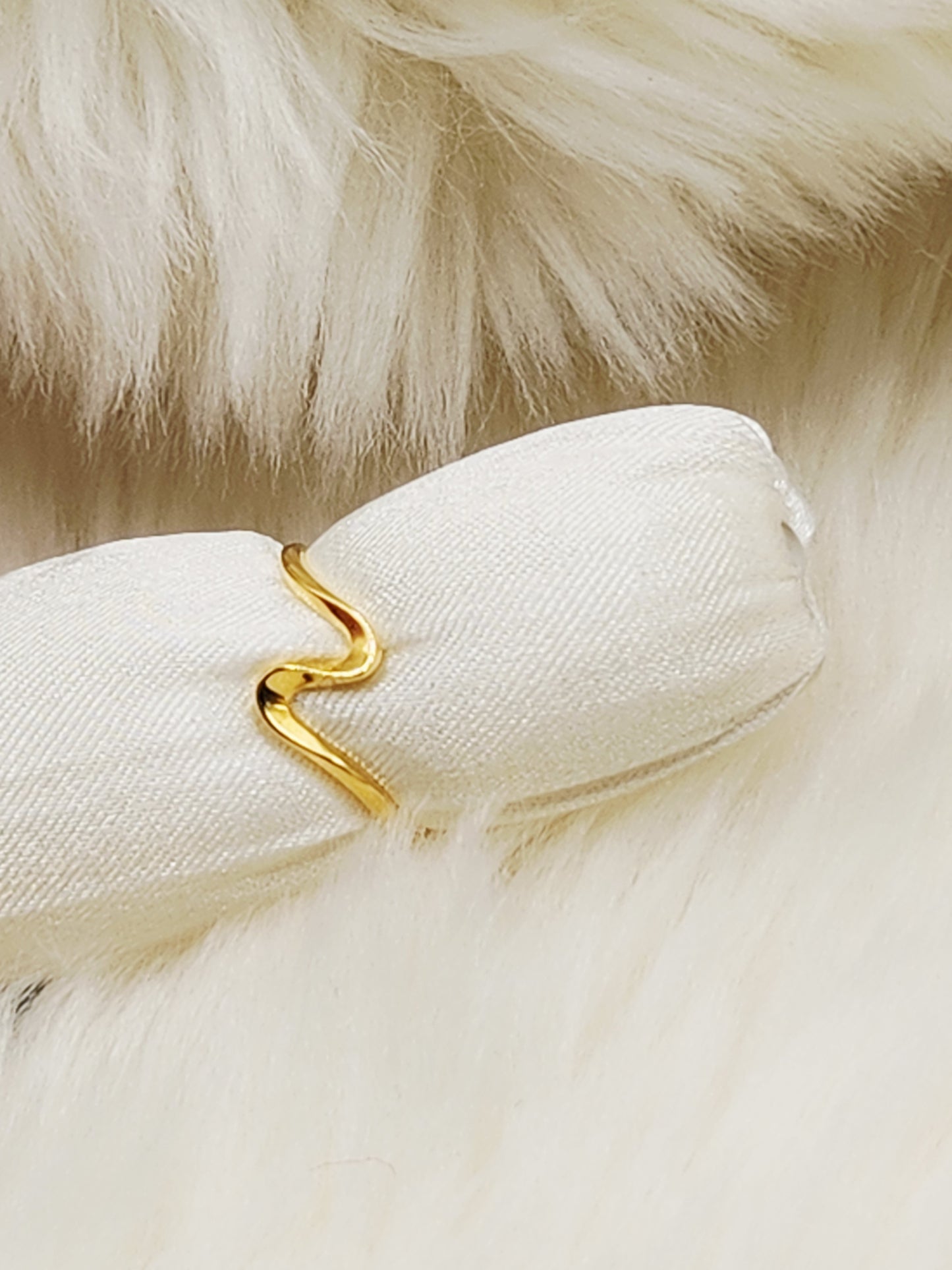 22K / 916 Gold - Inspire Ivry Scarlett Ring - 0.95 gm