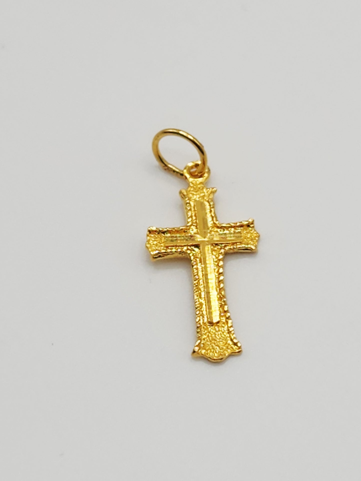 22K / 916 Gold - Inspire Ivry Patricia Cross Pendant - 1.31 gm