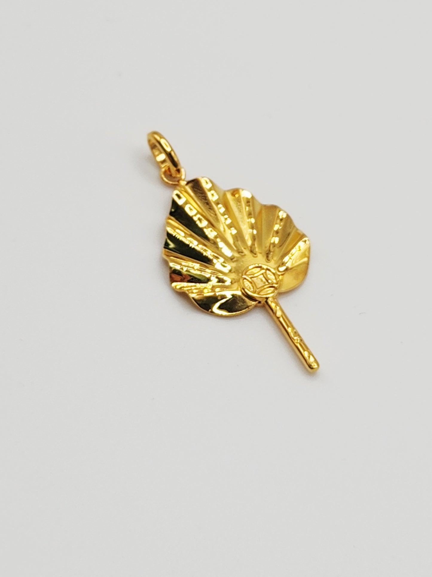 22K / 916 Gold - Inspire Chieti Luna Pendant - 2.98 gm