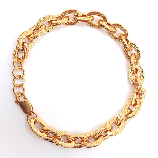 22K / 916 Gold - Round Halo Bracelet - 7.06 gm