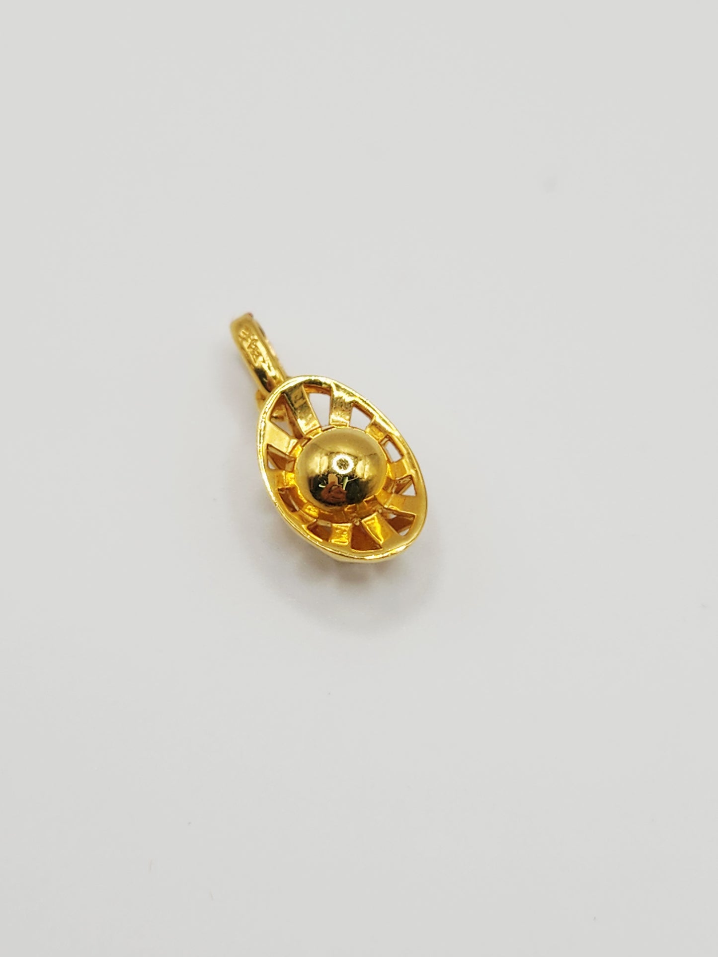 22K / 916 Gold - Inspire Ivry Patricia Pendant - 2.36 gm