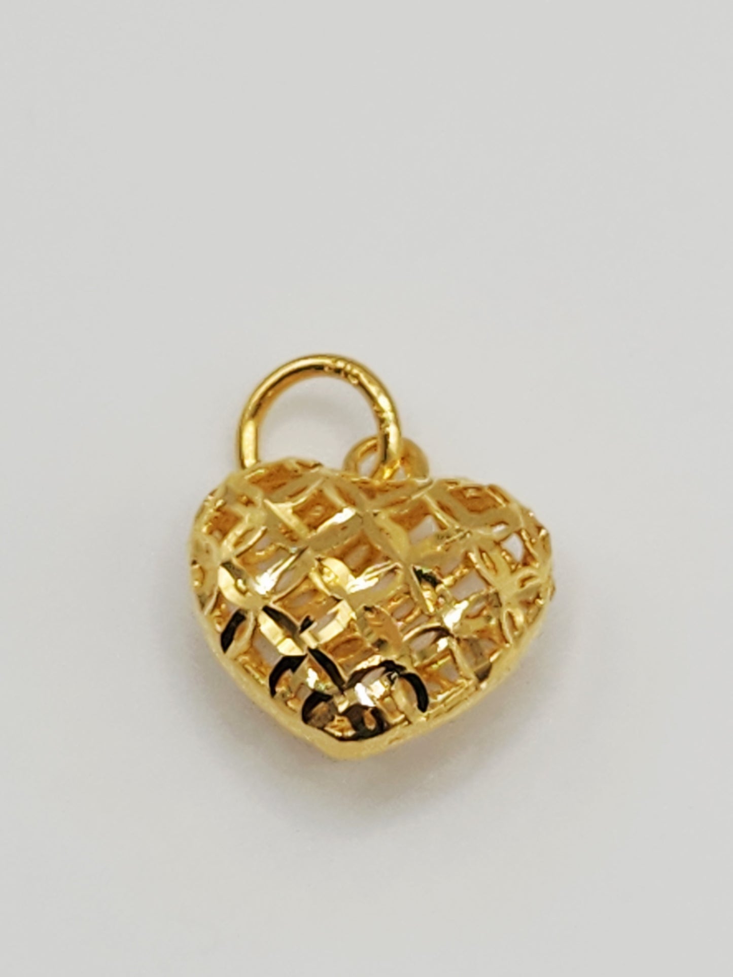 22K / 916 Gold - Inspire Ivry Scarlett Clip Pendant - 1.53 gm