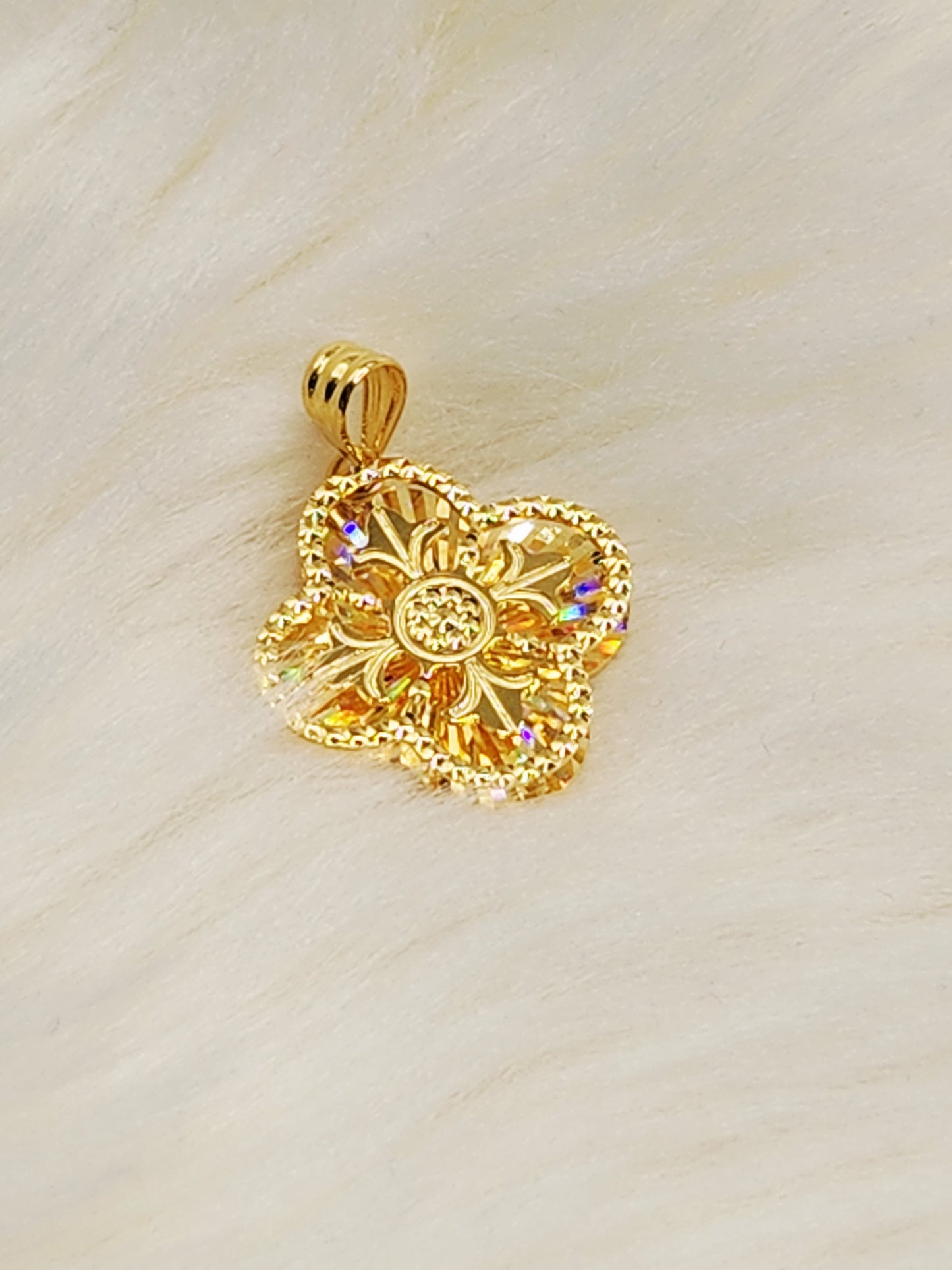22K / 916 Gold - Inspire Ivry Scarlett Pendant - 2.34 gm