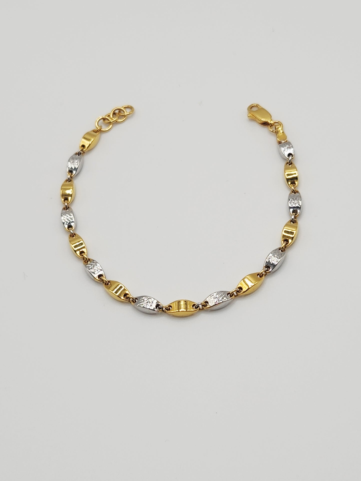 22K / 916 Gold - Inspire Ivry Patricia Bracelet - 5.23 gm