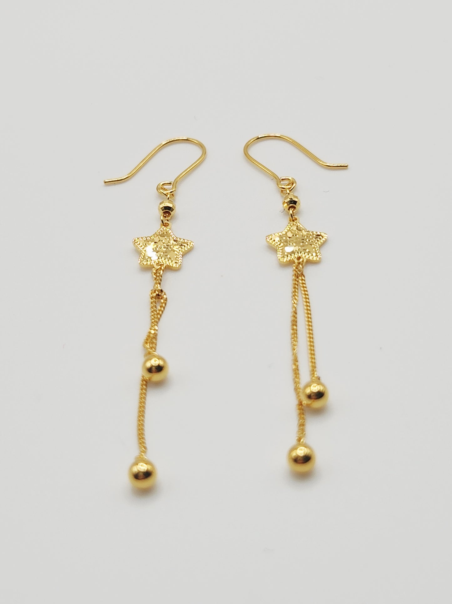 22K / 916 Gold - Inspire Ivry Luna Earring - 2.26 gm