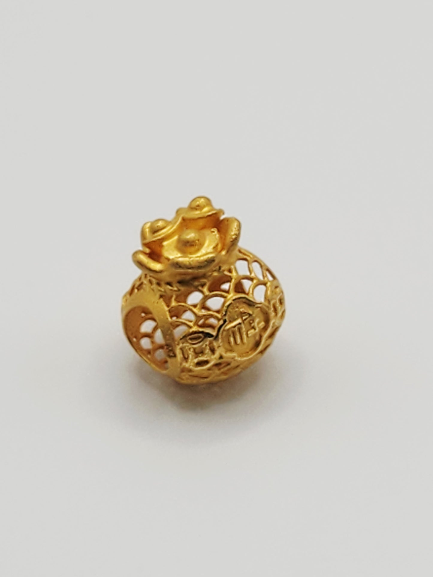 22K / 916 Gold - Inspire Ivry Scarlett Pendant - 1.72 gm
