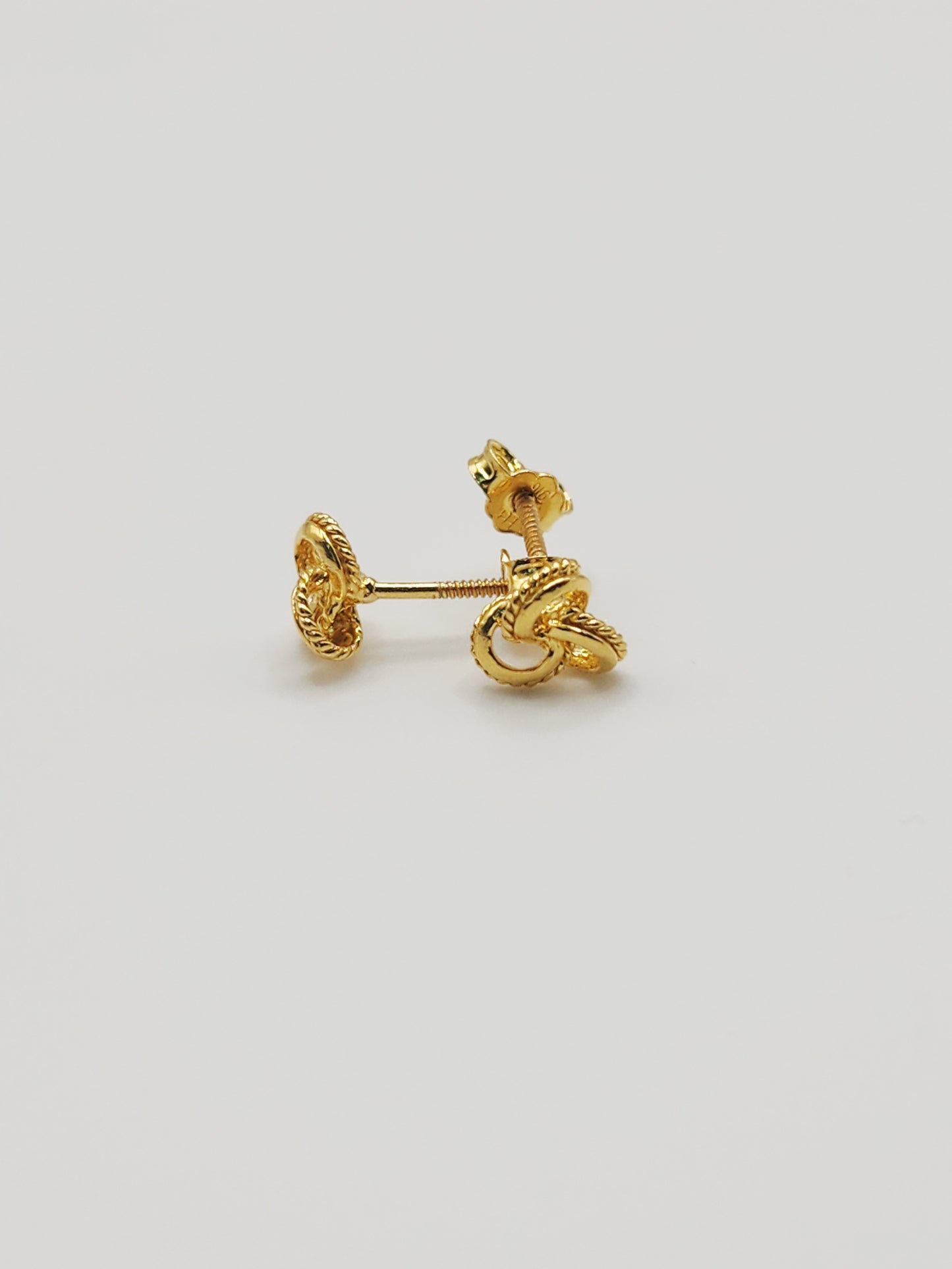 22K / 916 Gold - Inspire Ivry Hazel Earring - 1.52 gm