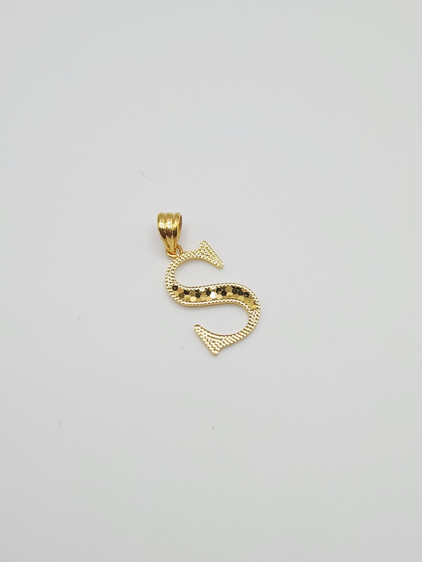 22K / 916 Gold - Inspire Ivry Melody Pendant'S'- 0.77 gm