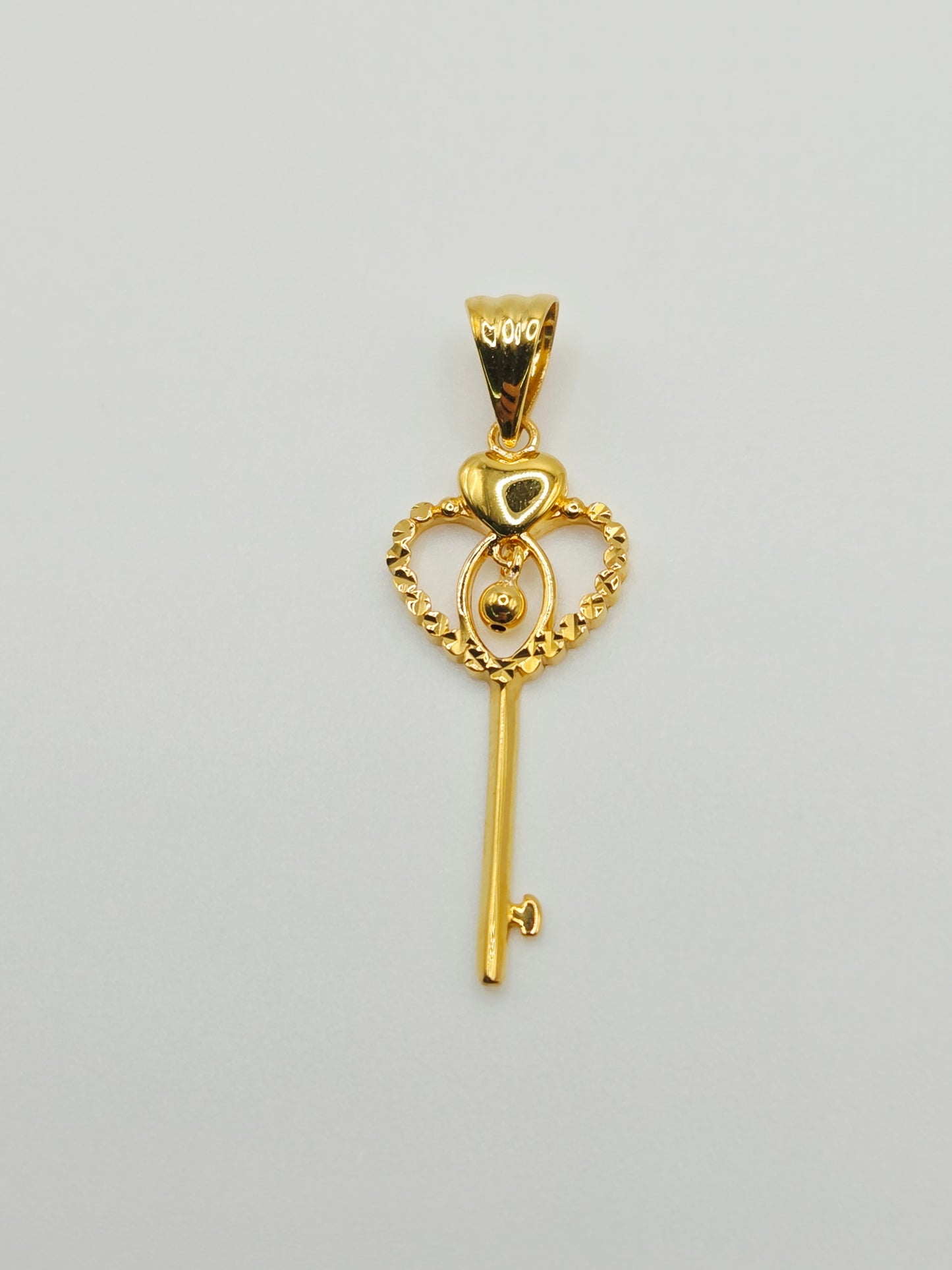 22K / 916 Gold - Inspire Chieti Remy Pendant Triplet - 1.12 gm